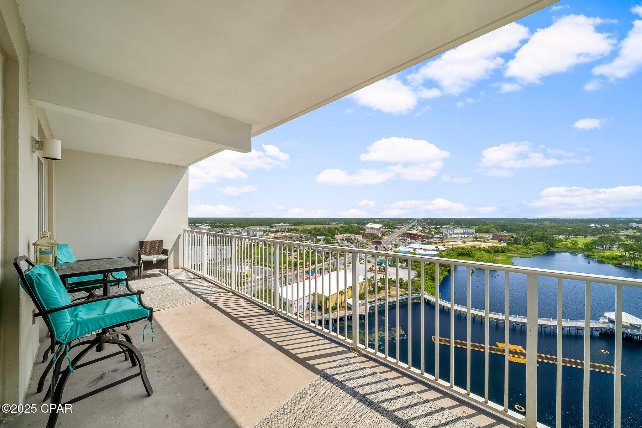 Image 21 For 9902 Thomas Drive 1430