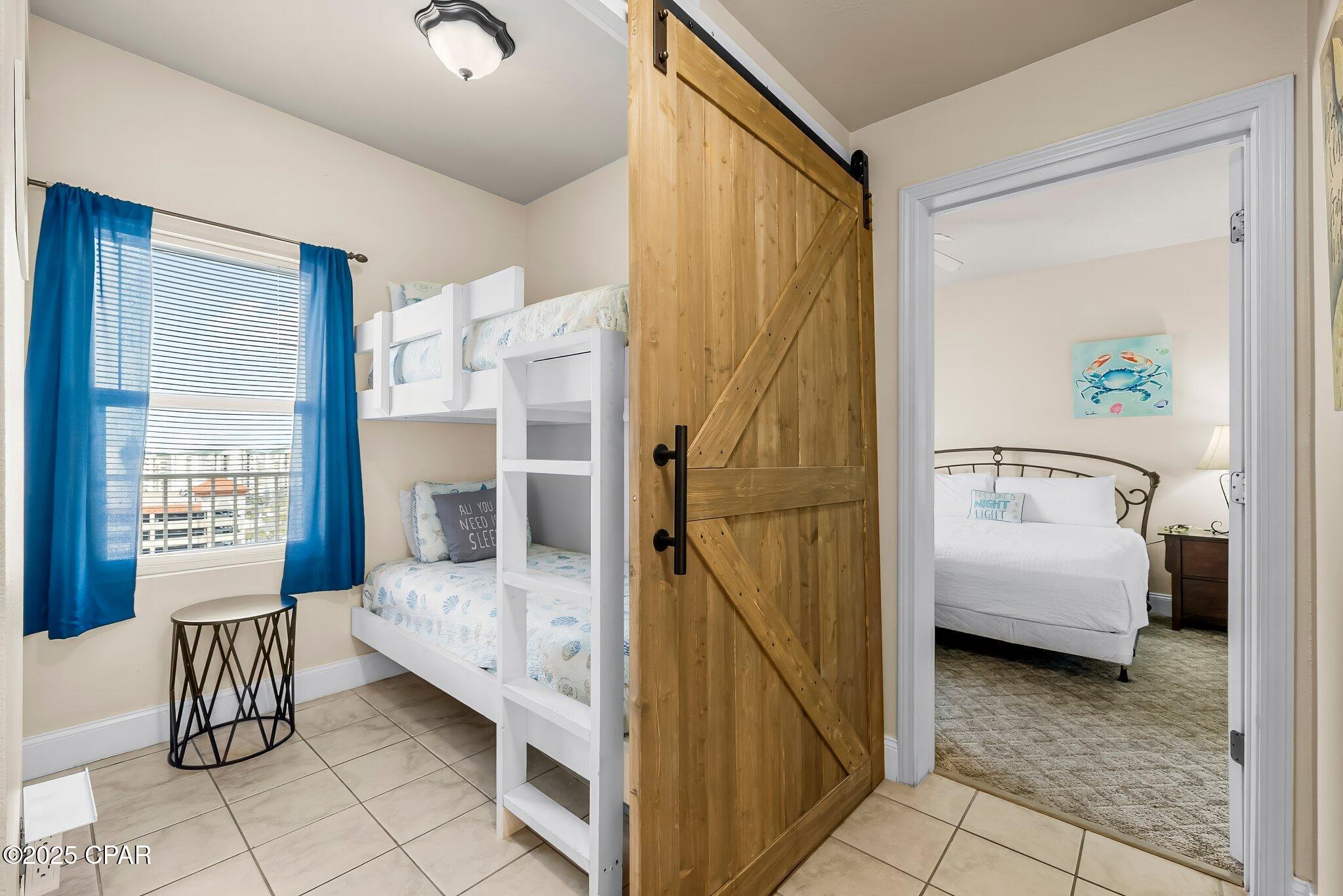 Image 7 For 9902 Thomas Drive 1430