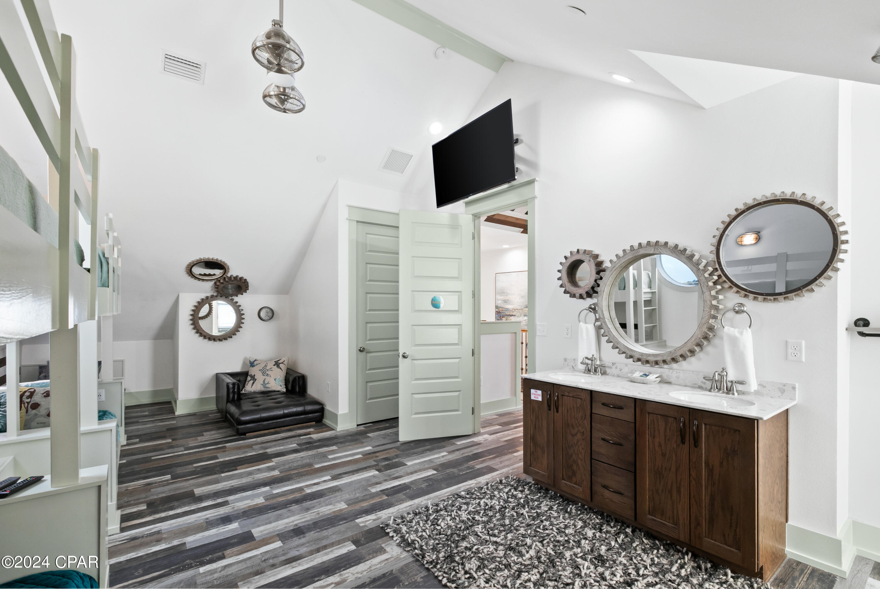 Uocbqjhr8vmonizmzculbh8dwr3nindl7qpug43hoqk