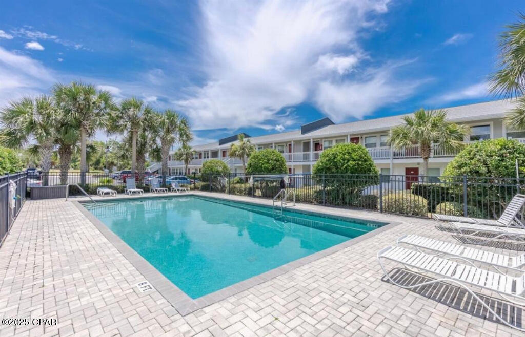 0avqupoitr12jtitmobqyxkecftdmwephhtbzm6 Ccs