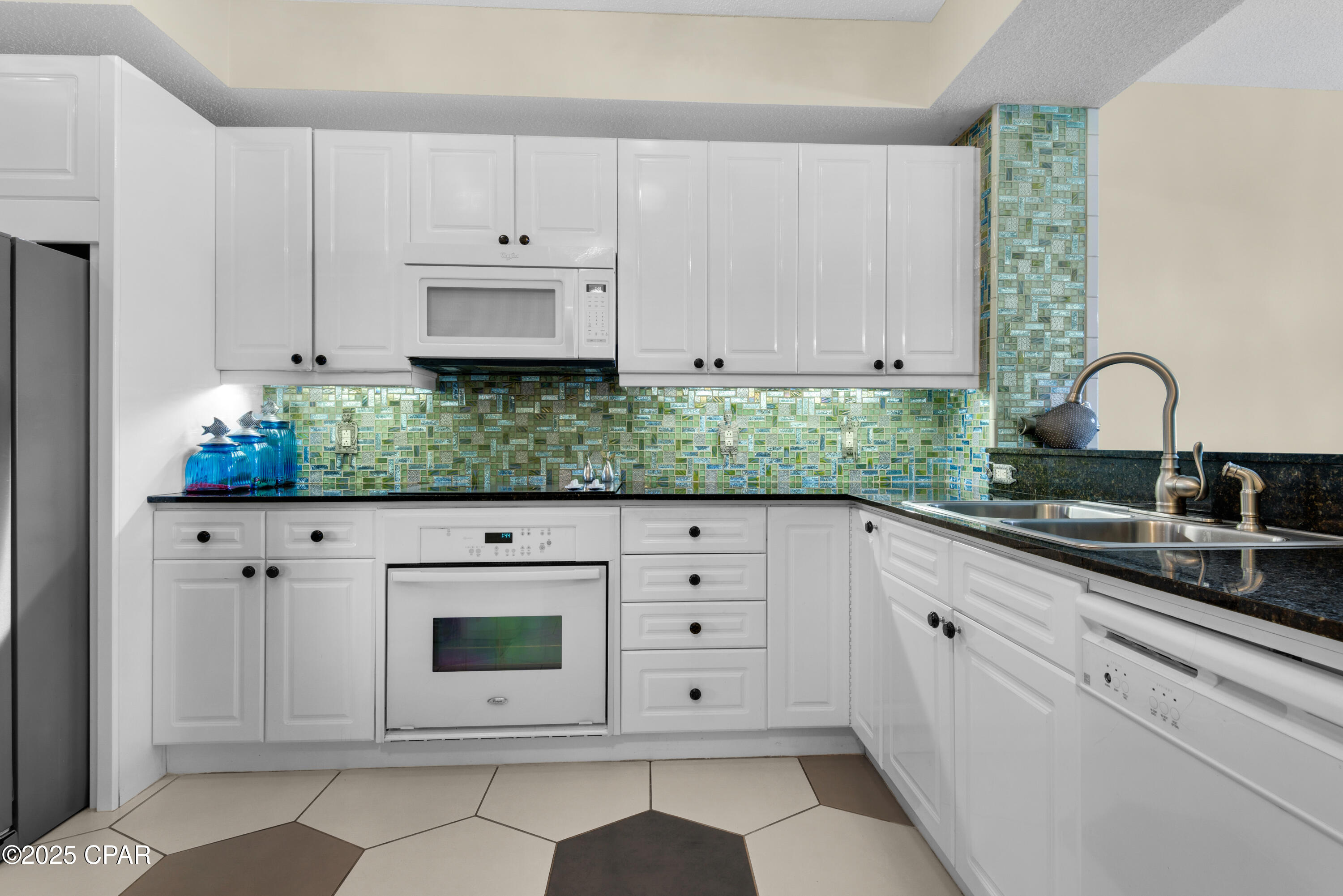 Image 13 For 8501 Gulf Boulevard 15b