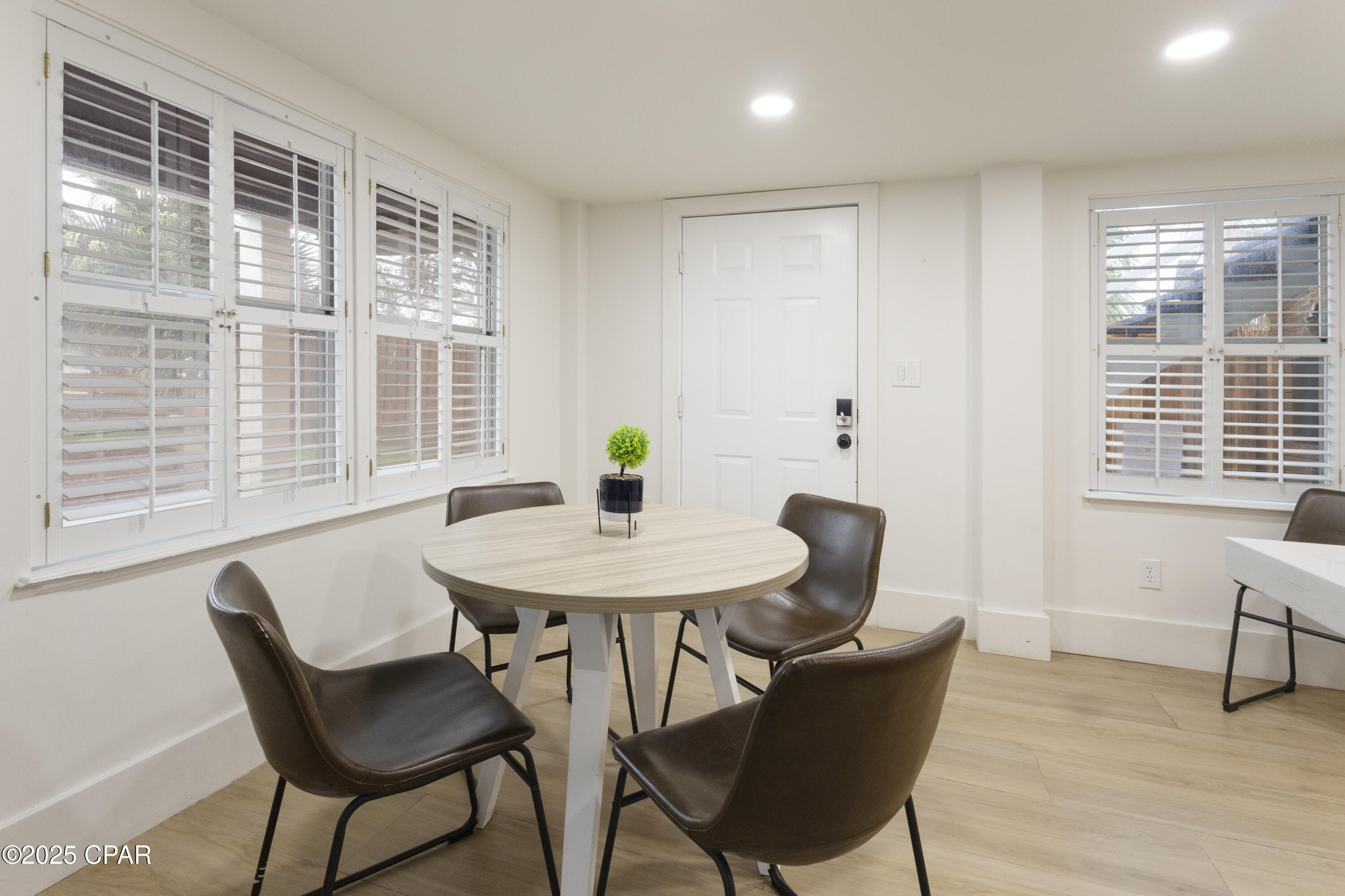 Eyaiyu8fcxma0xadhgbekdbshbonsvqem5nb4jvxzpo