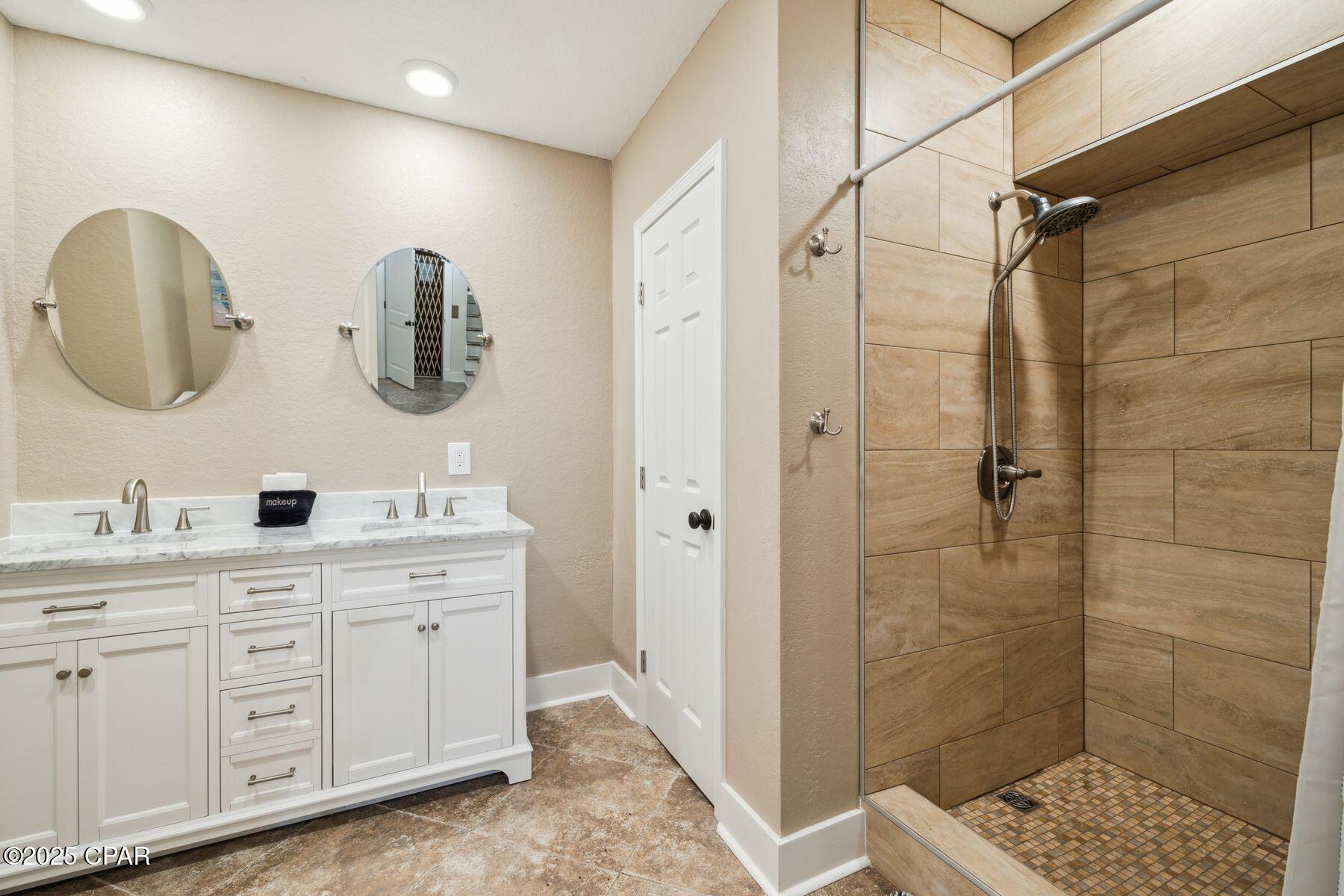 Image 18 For 51 Grande Pointe Drive