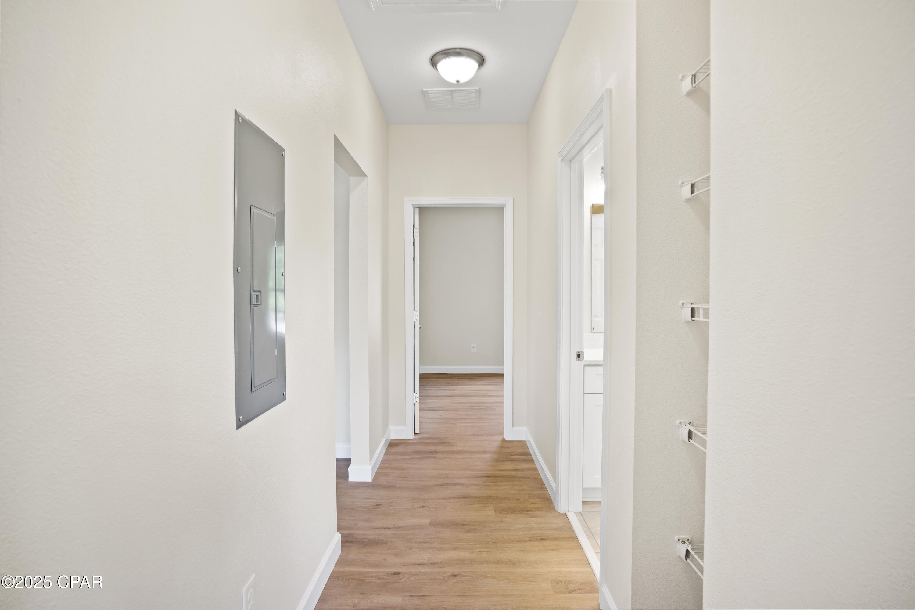 Image 19 For 5987 Cross Country Boulevard