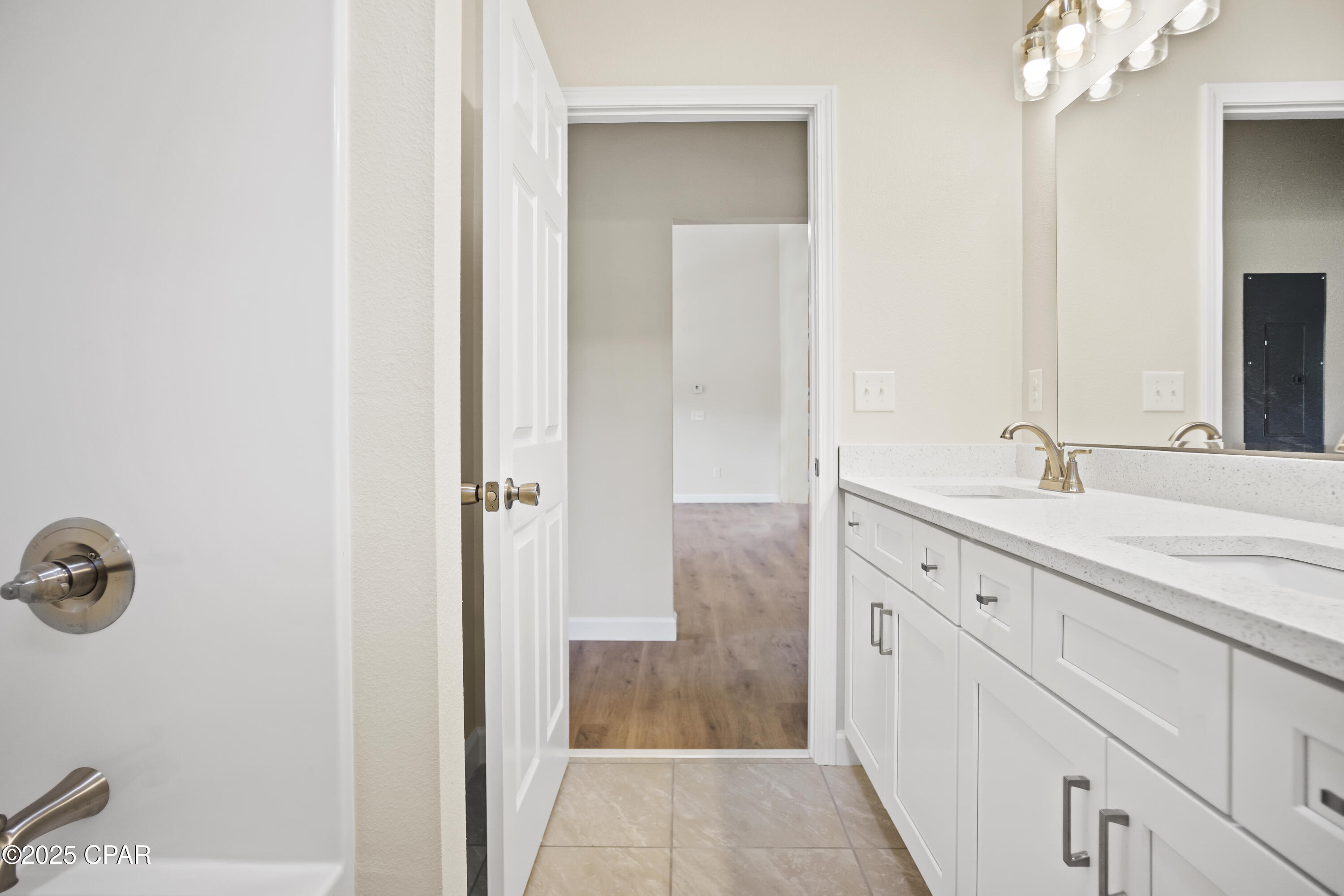 Image 22 For 5987 Cross Country Boulevard