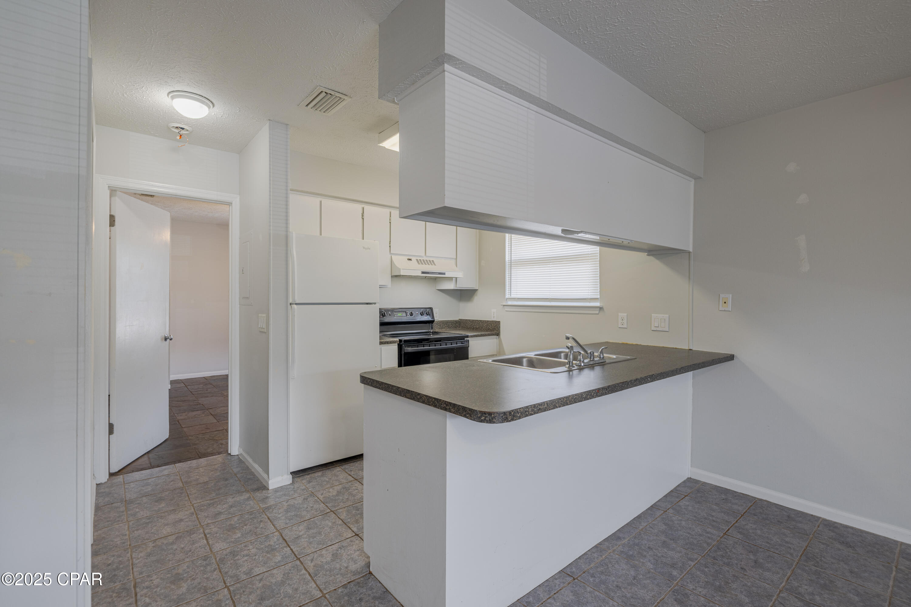 4zstivoaobqhyhpnn65flmisrrssgb0h_qihvwg Pry