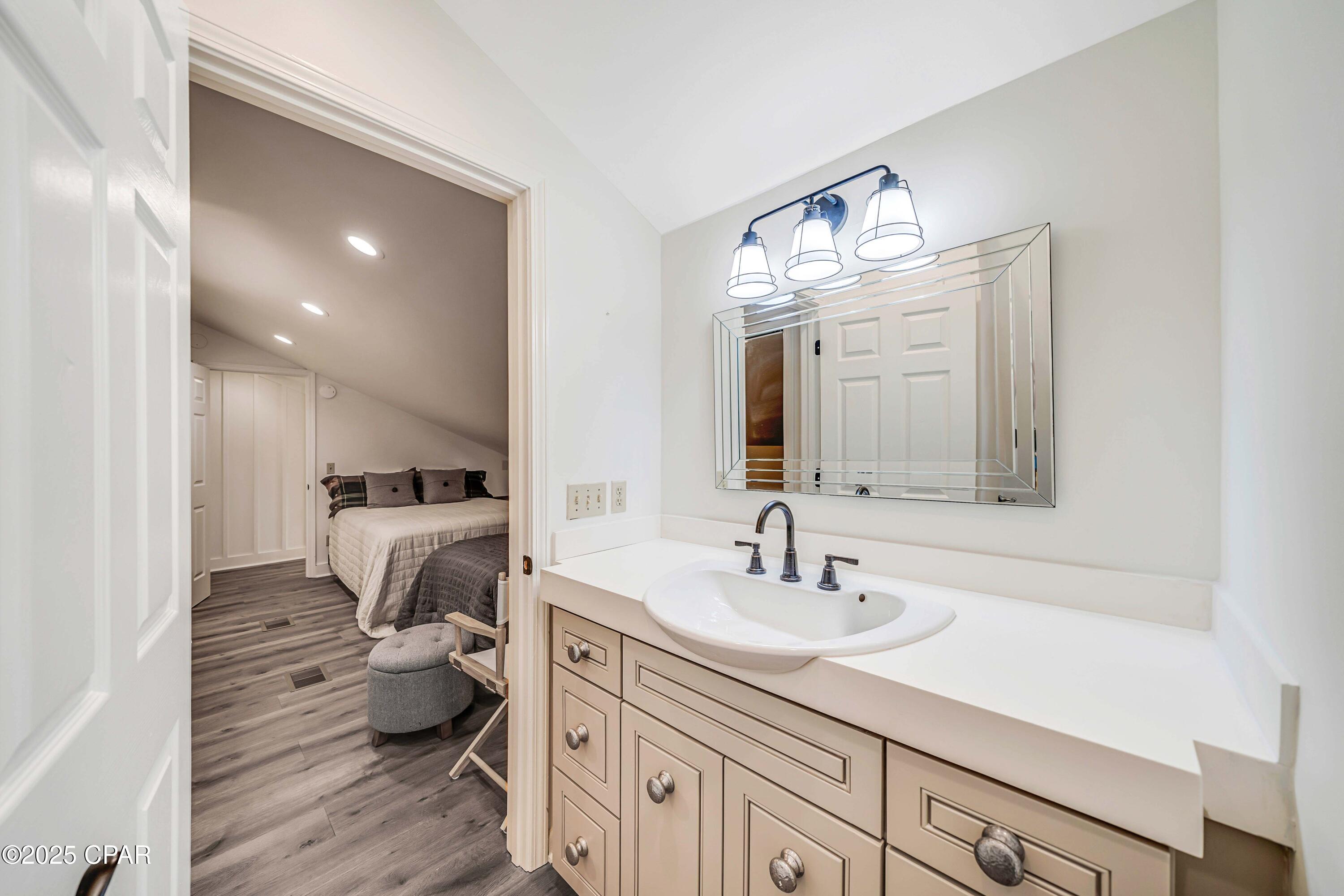 Ylrulh_yd_l2tejkvuxoyoligcroxxpjbe5aj1dndya