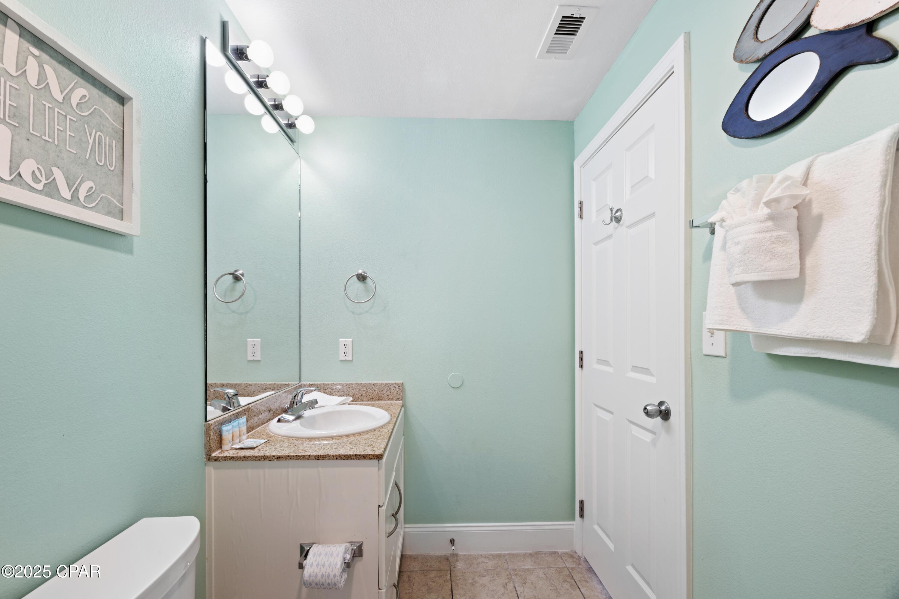 Image 33 For 9860 Thomas Drive 1825