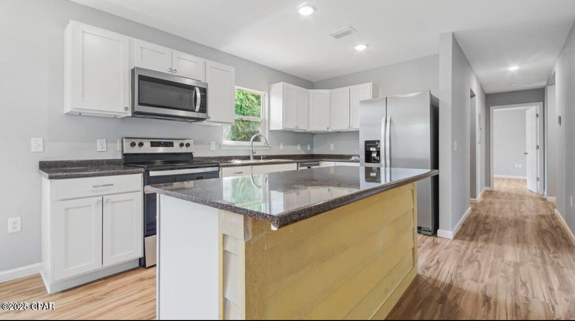 02kfwpbyrey2hhdh_yh33avekljln0guas_ev9bxyro