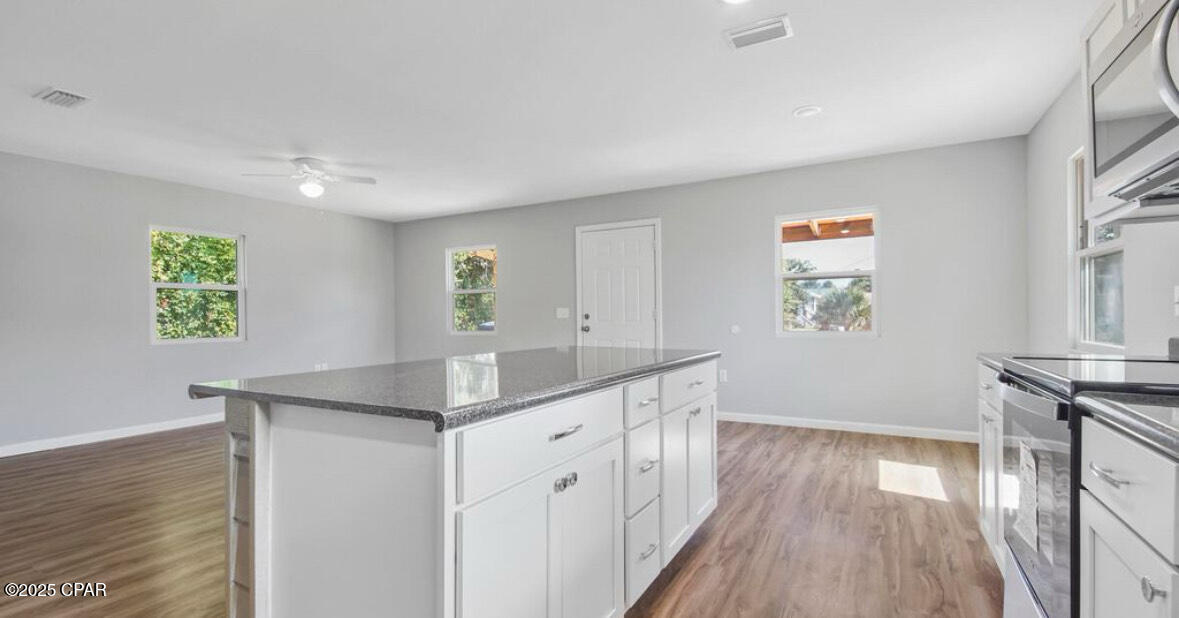 8qje41eierclq5qx9goksgi5gv5hffmyl6ipmjve1ik