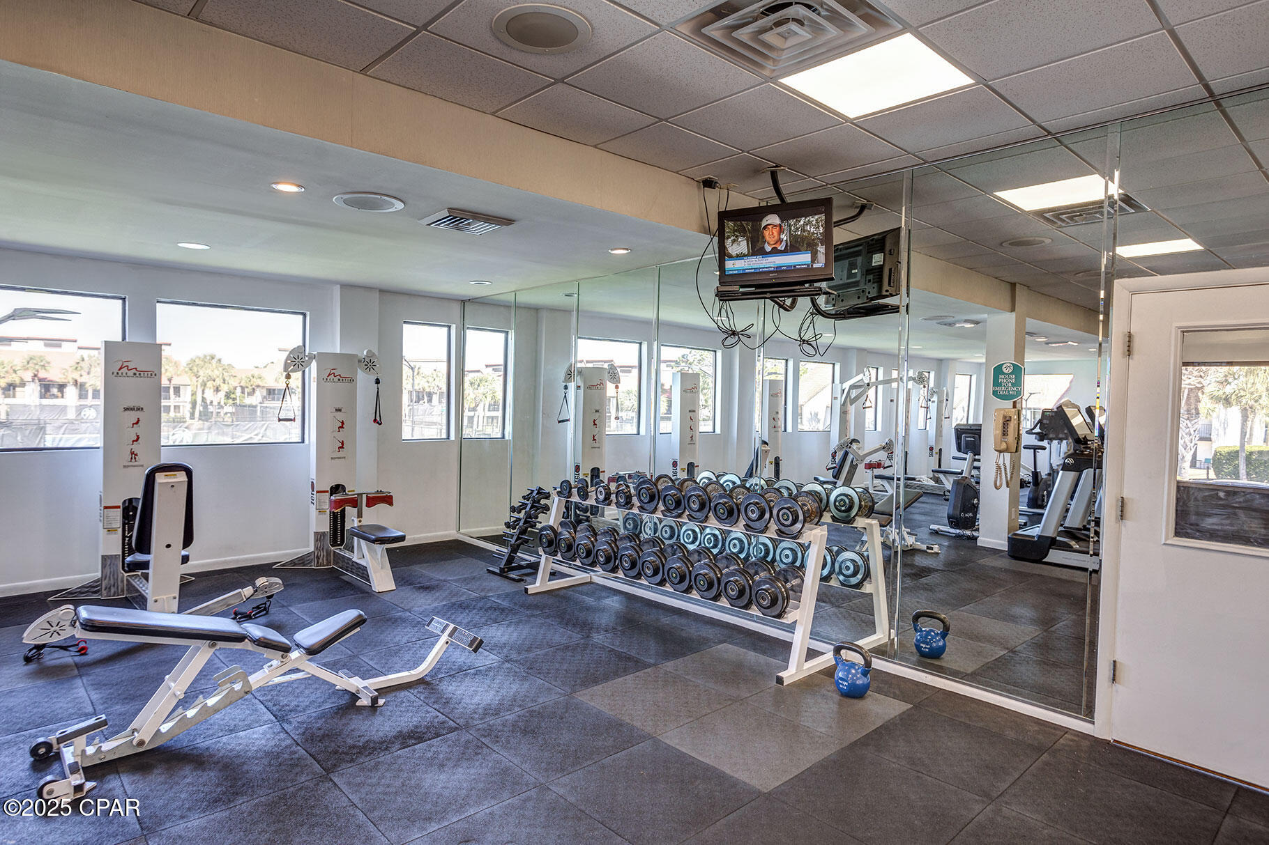 Basw1388aoicfnivkb80wq8uqy0voayrnhi0e18njre