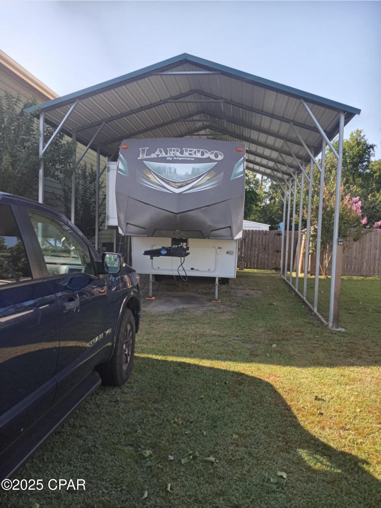 Image 3 For 1114 Calabria Road