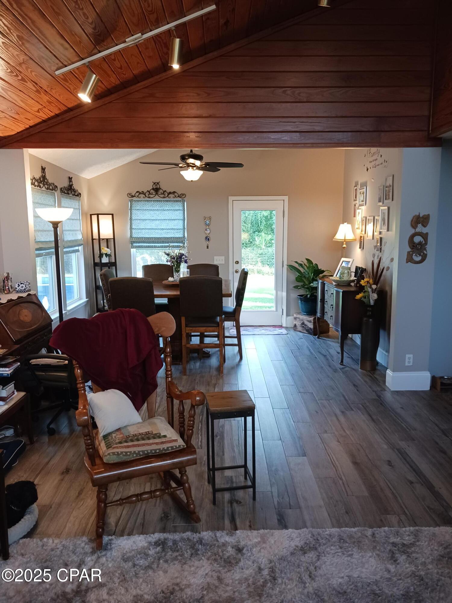 F1kxhufd60ghodeik19j70ijz3dmlyv_1pogou6s6wi