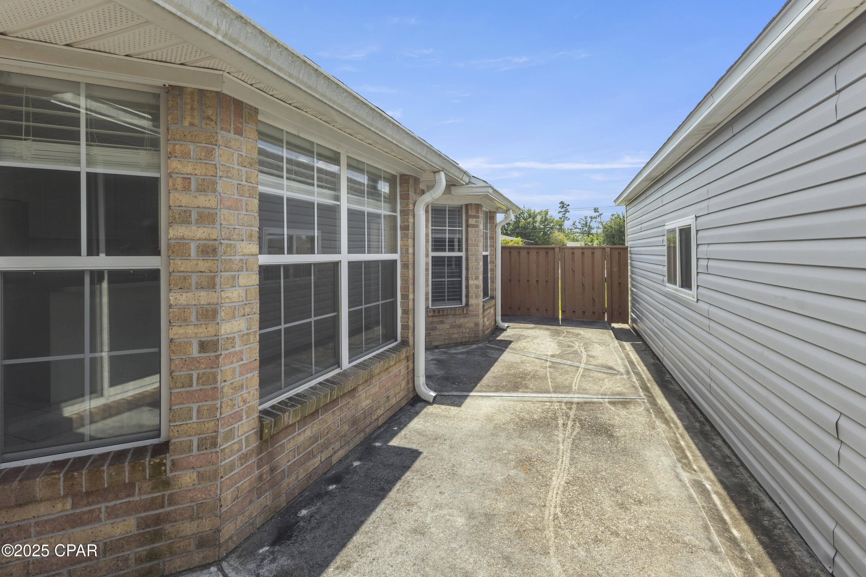 P7tvel6o9llrszo3kf9jwr3q99anmfiilbkjn3fb5_g