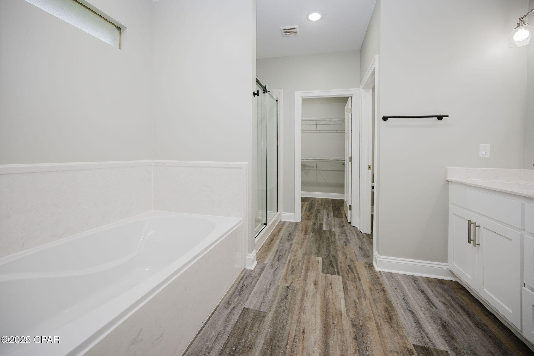 Kg25xdsjks0izqwqtiv3yspommafxci5fqrse Gwfk0