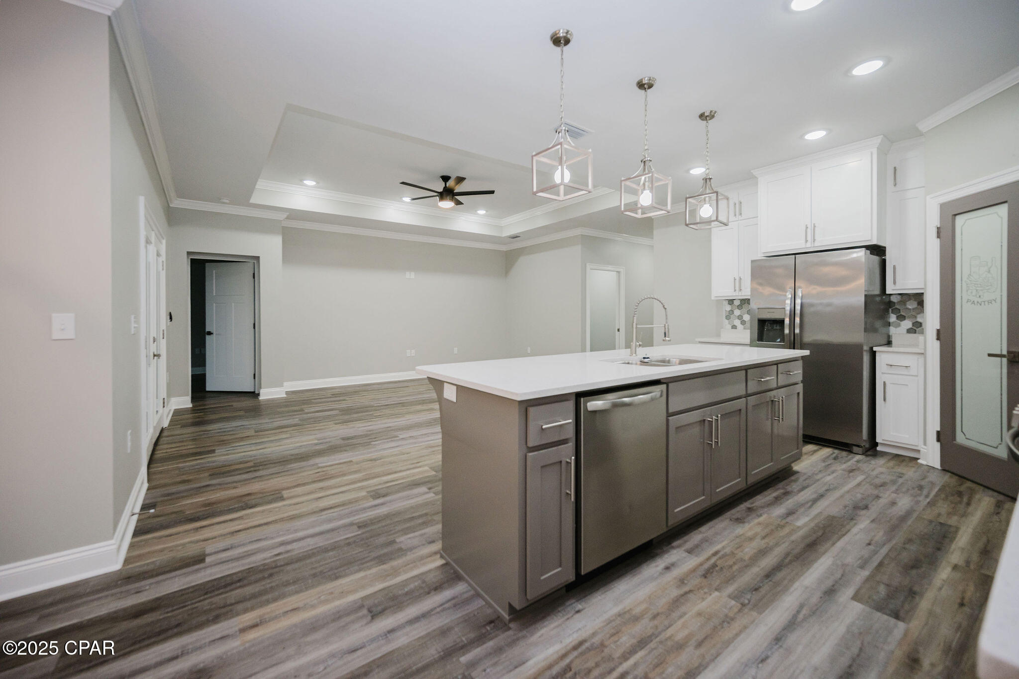 Dbdyvkrwioupiceky E17xm07ogvovcht7kz1jyy_hq