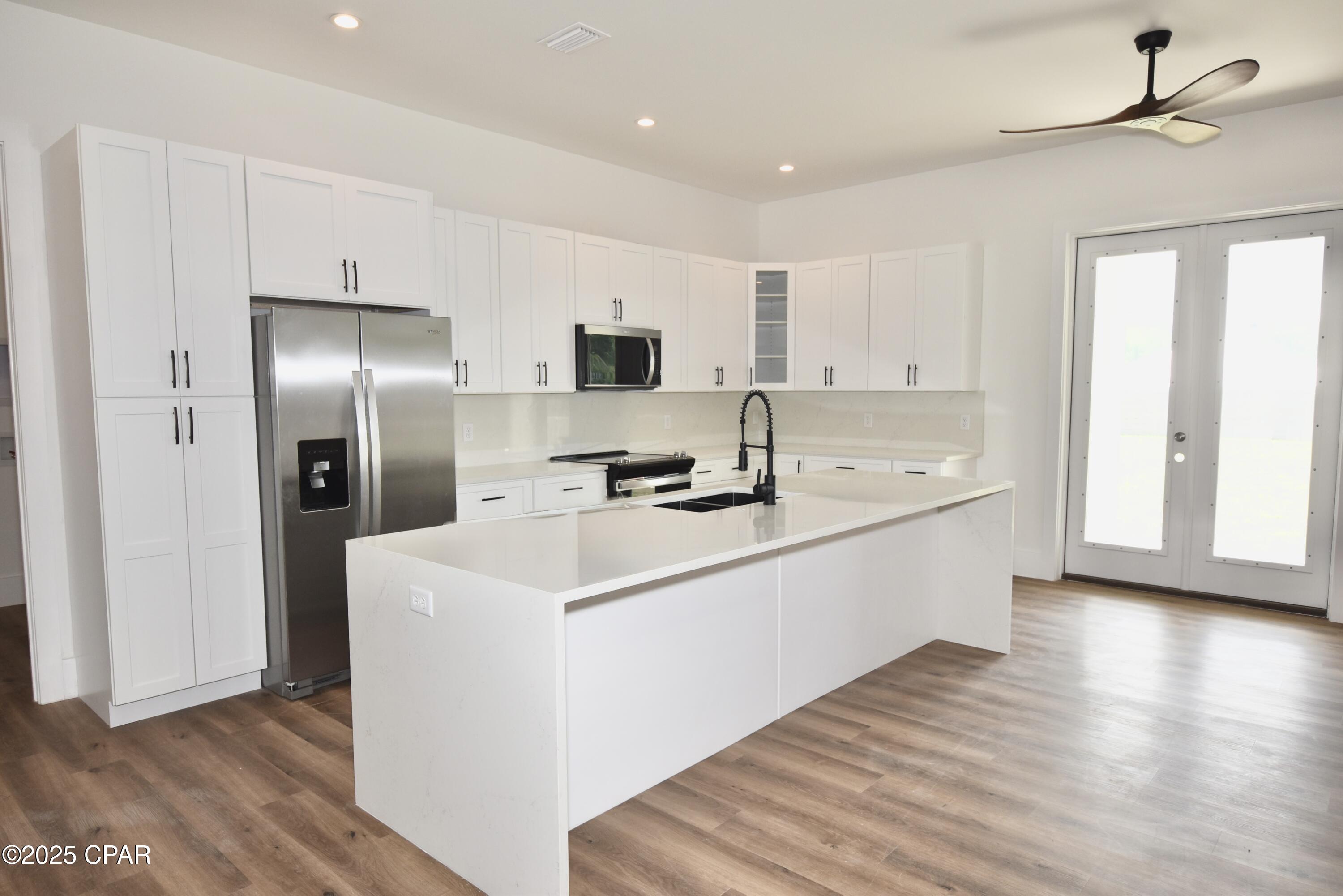 Hyymn8jbczc1ctjcocqxa9mpx9 8ce4wj2dftt0kbmm