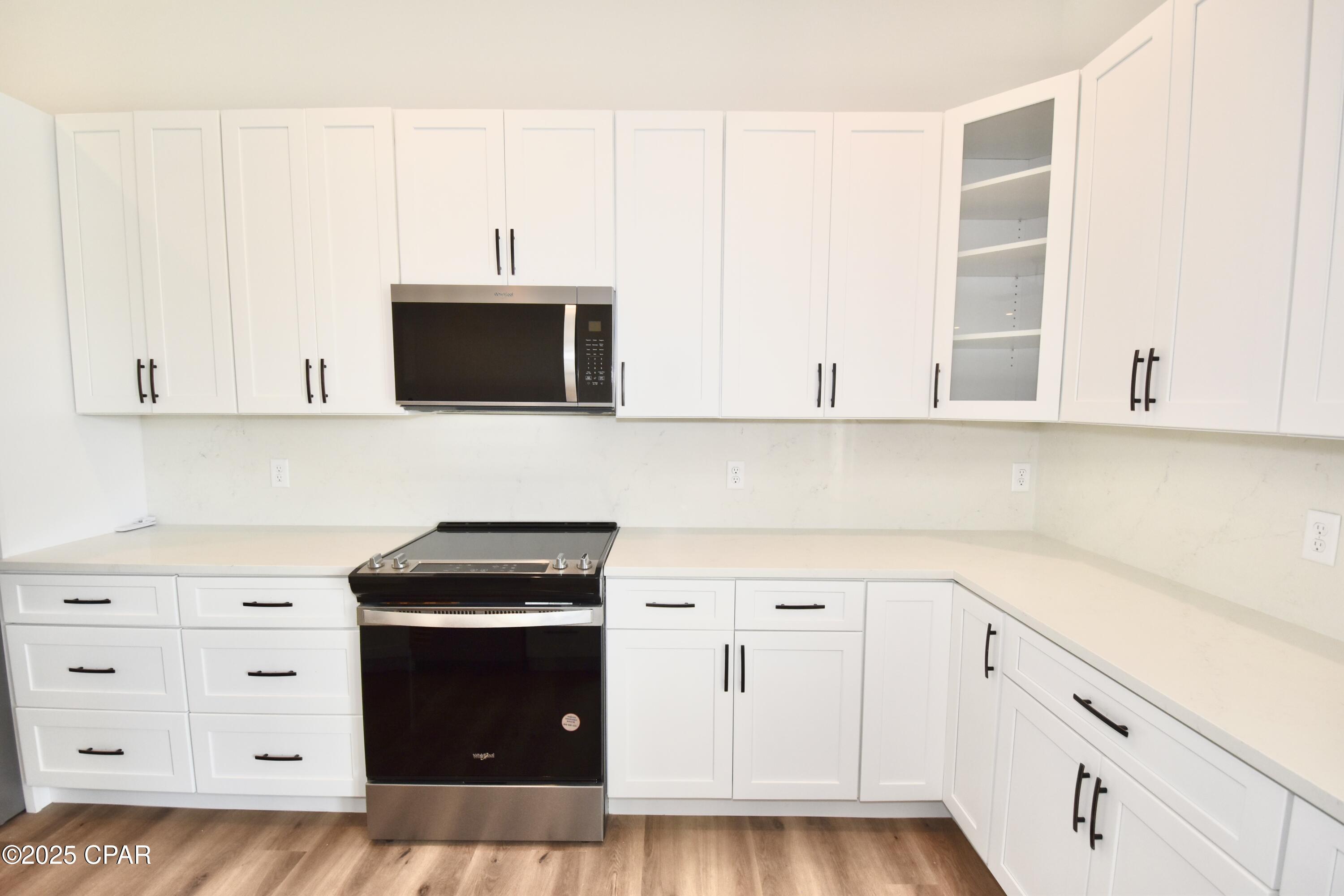 Feimrvtwge _j77mshmzn Y3tvy7hmricmg0xhwfp8m