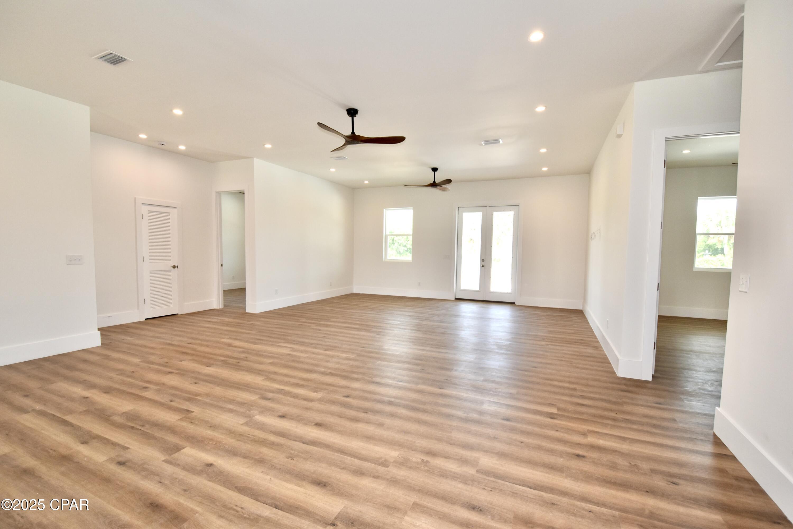 200l9kisws21fw1i9xdrcmtnkmntdej0fk3ycx8yuta