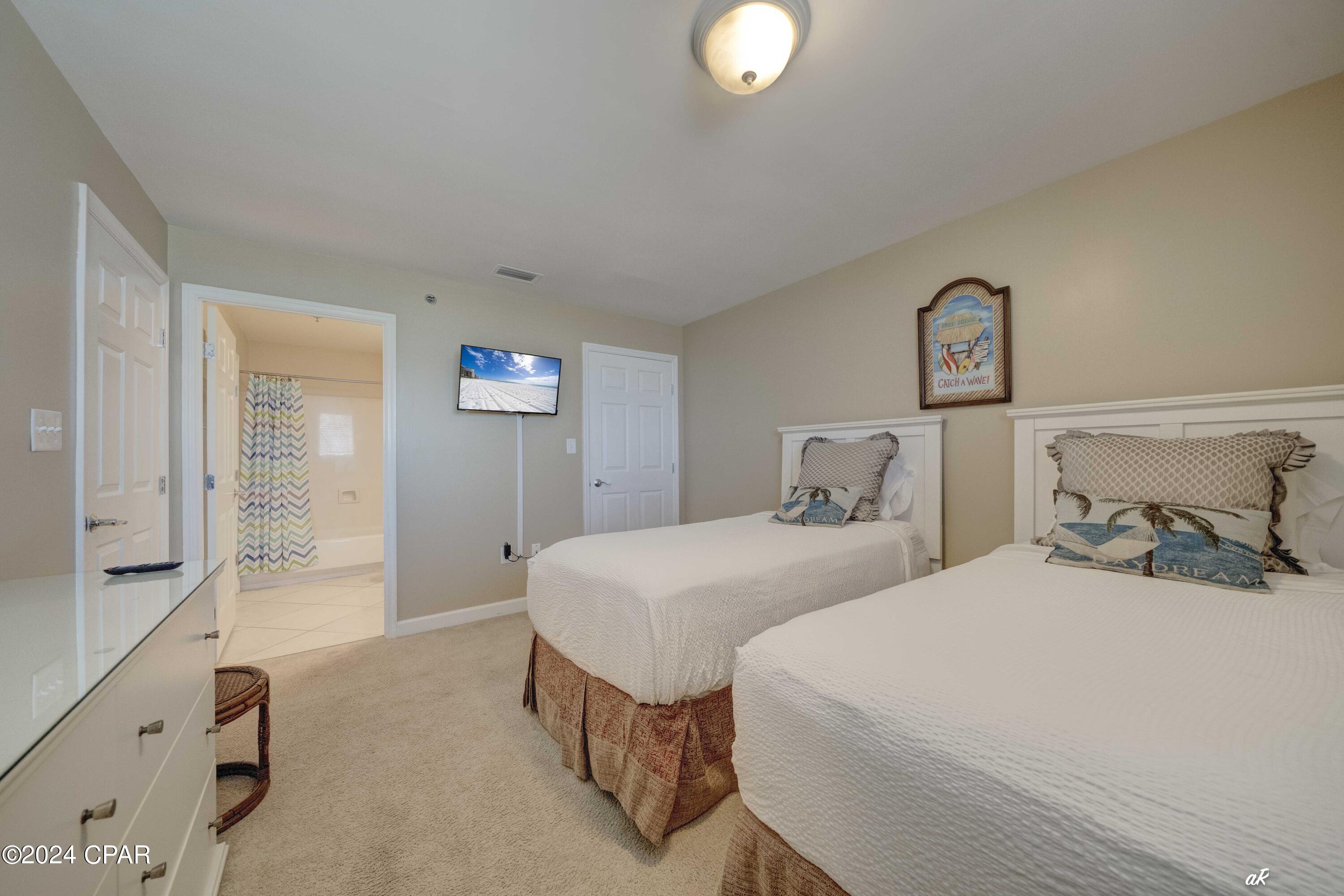 Image 21 For 6627 Thomas Drive 1601