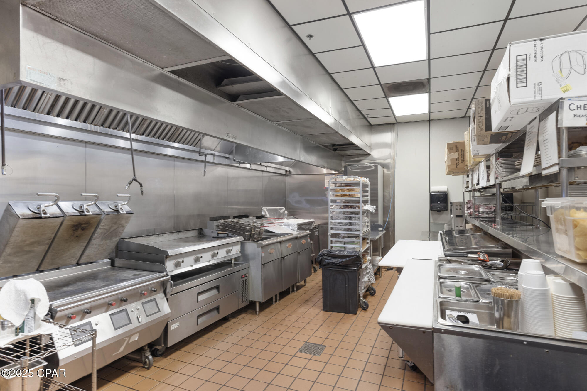 R_amgjxpils8mkn_o3lgqsnqxjy8ueywnllyl27hfw0