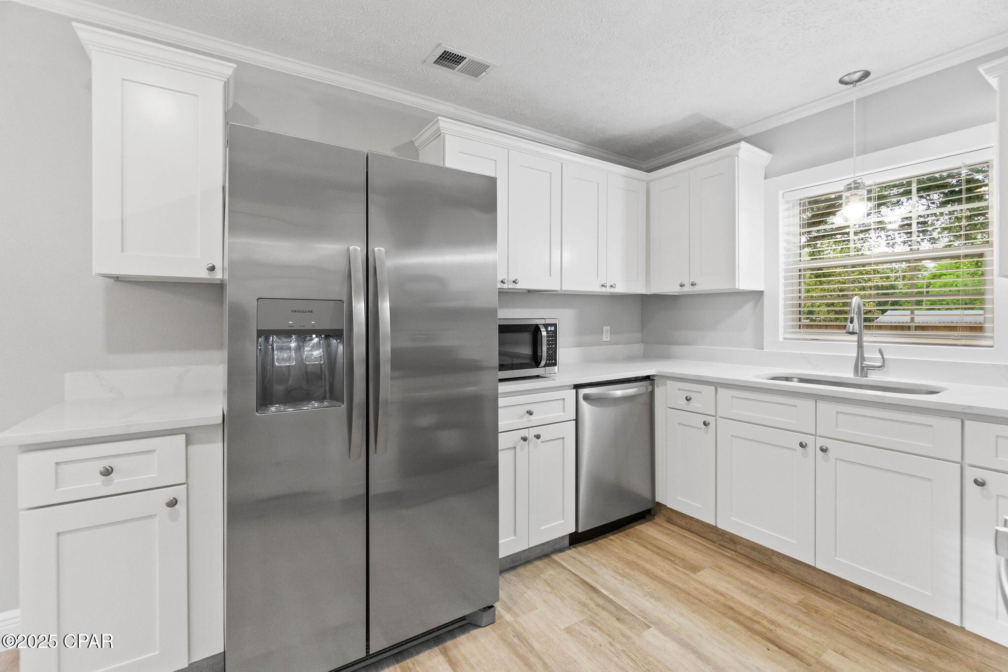 R84ysq6mlunrtd5ddnd6mlaqos5h08uf6q3d5 _jjti