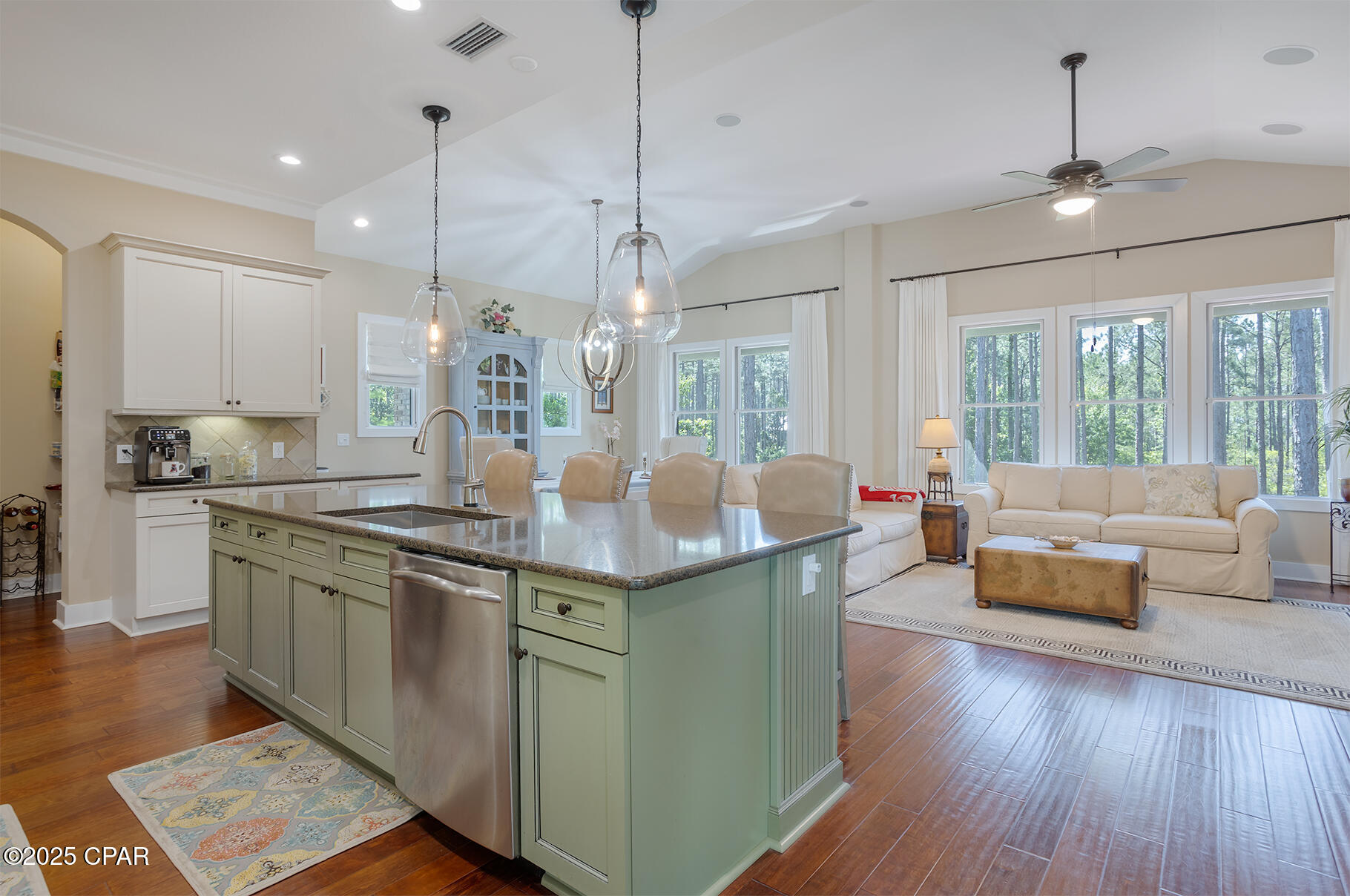 01j8tatc3gnhl1v0g0zqbxd_ljcergto8ywljubozwy