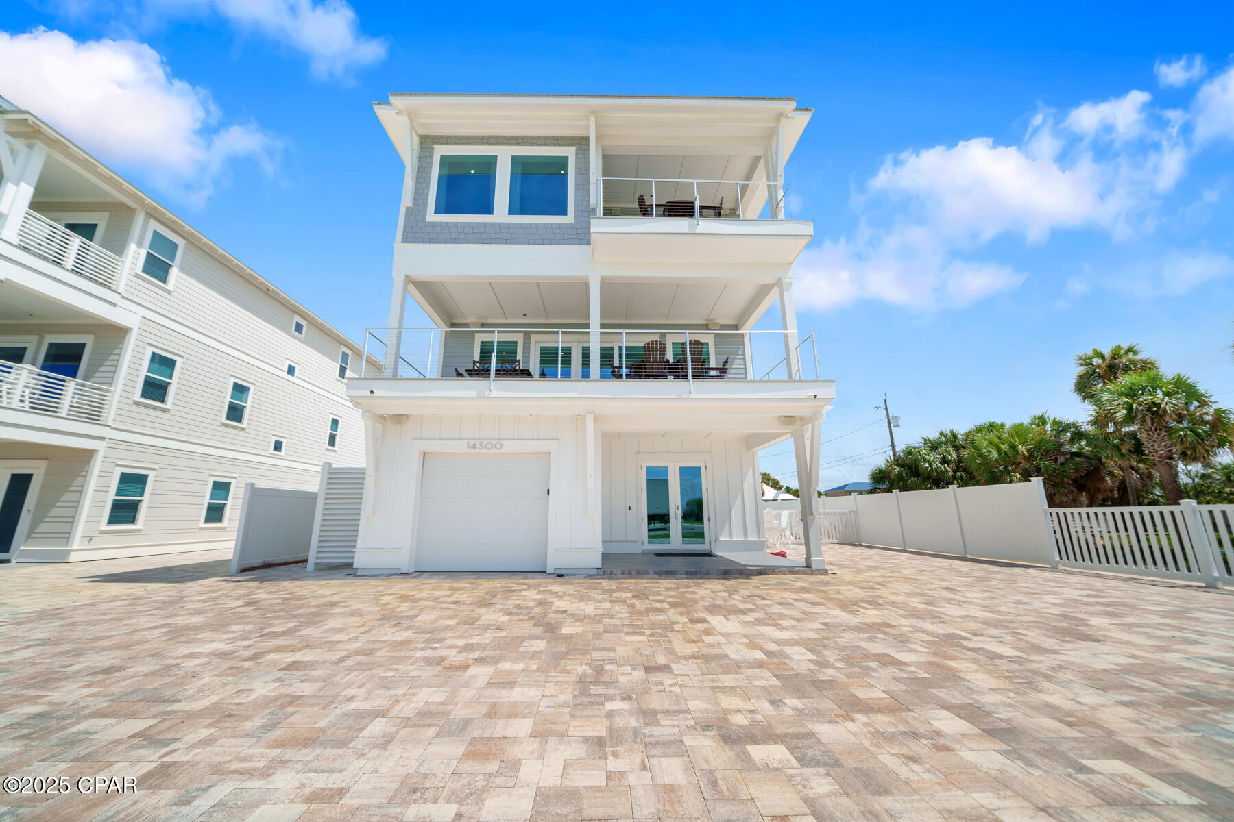 R4lnm2c8hstf5cnaaufx2w_dr2b2hjygqtzuxwc8j Q