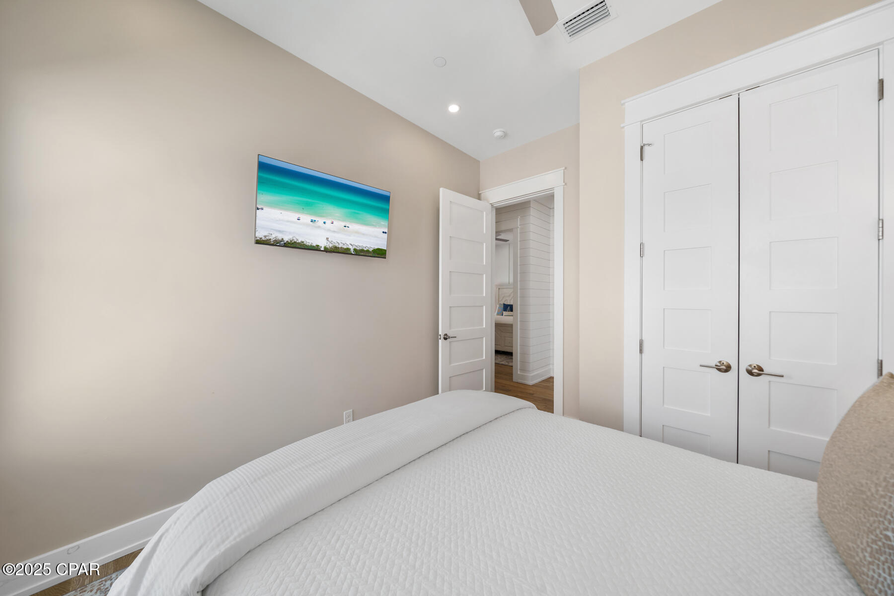 4z87ve1luq2jsmvtfi6zhy3cok9ydanufsx915dmche