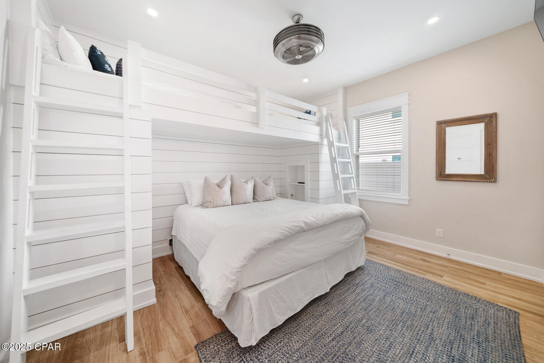 Zn3zn7cagzw7ccqzrhv27wq9umukl0jiudg_tgcp2dw