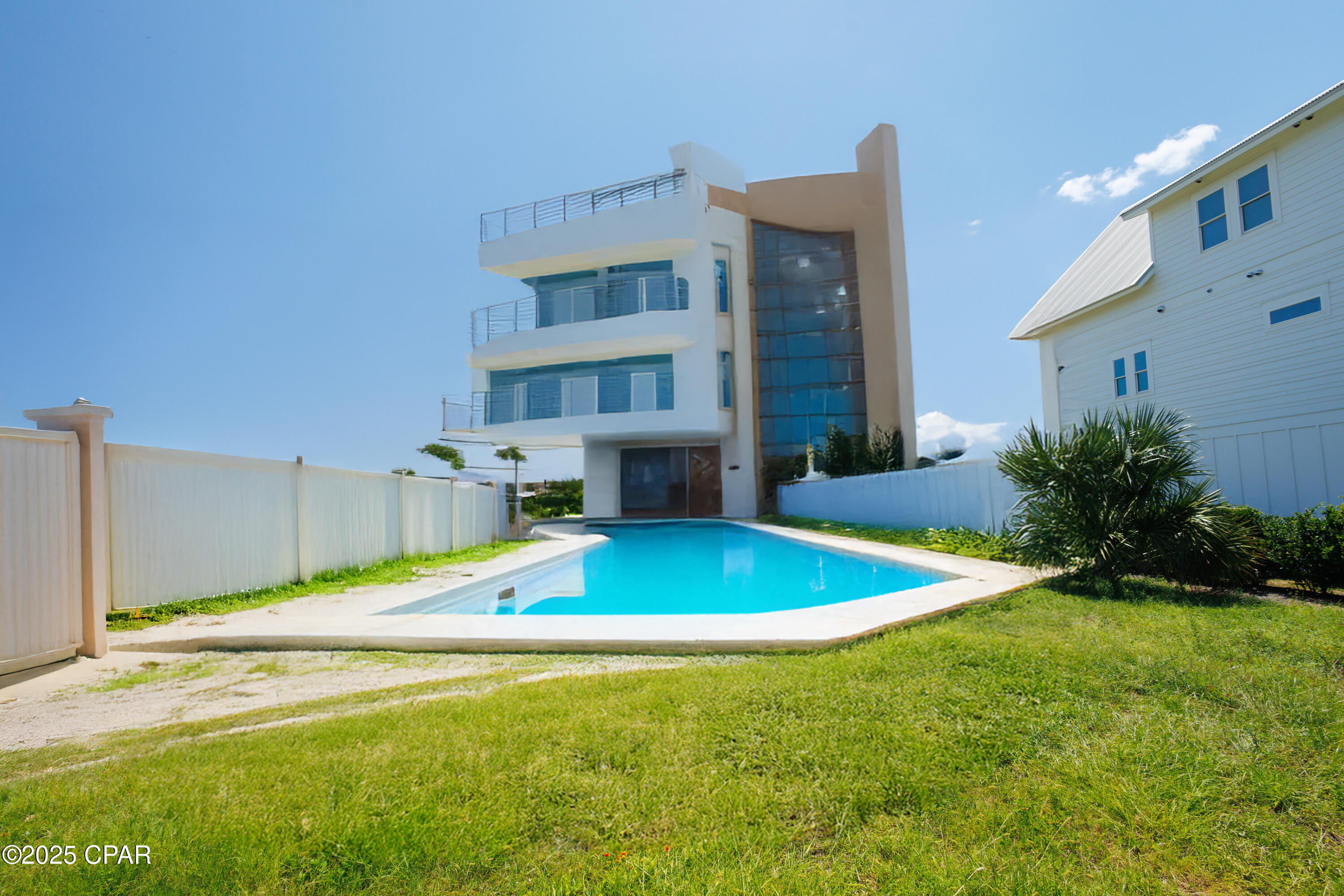 Ewrwctwhssmrnjvrxiamxiqnwrrrqtjr3wg9 7dtg6i