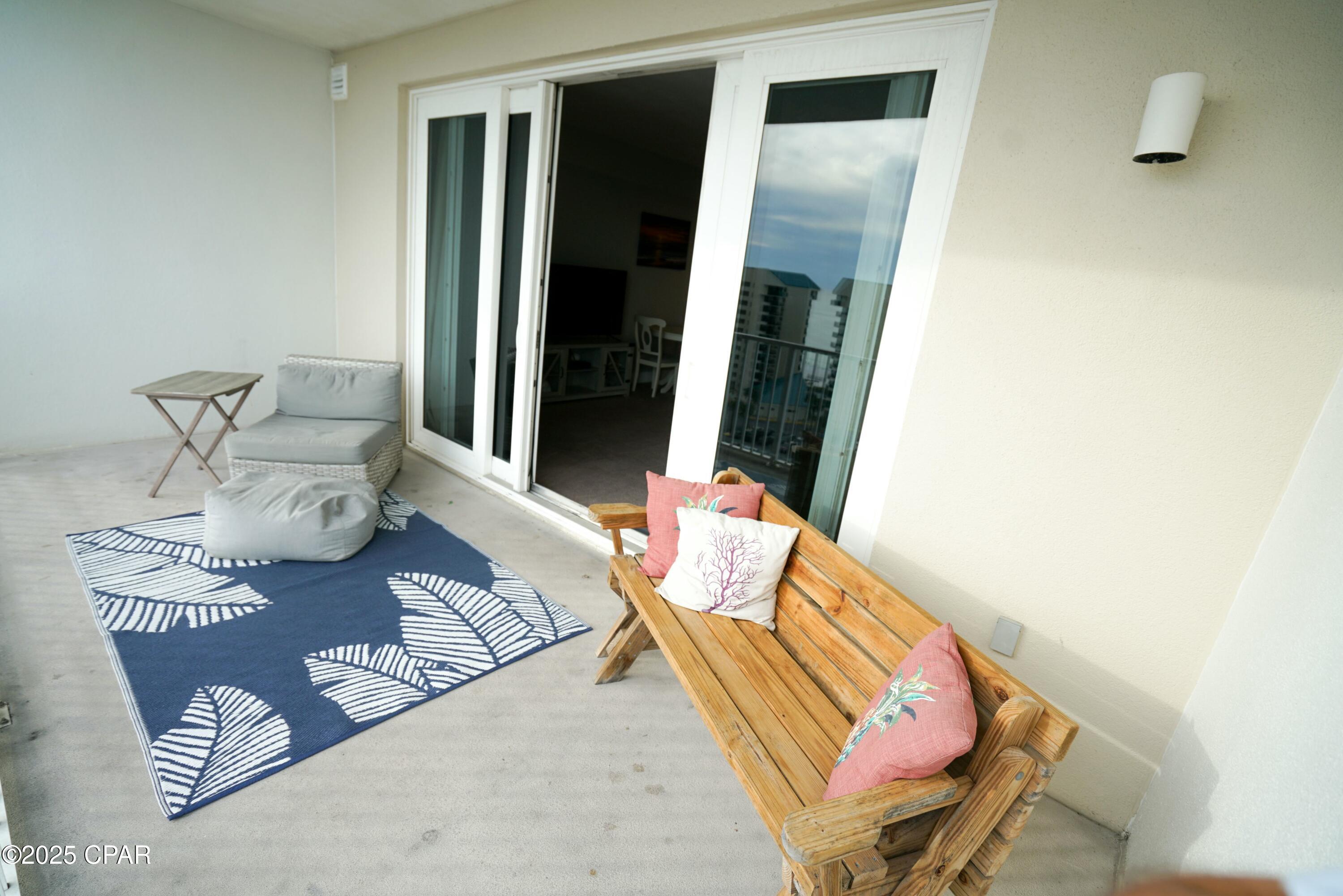 Image 18 For 9860 Thomas Drive 1004