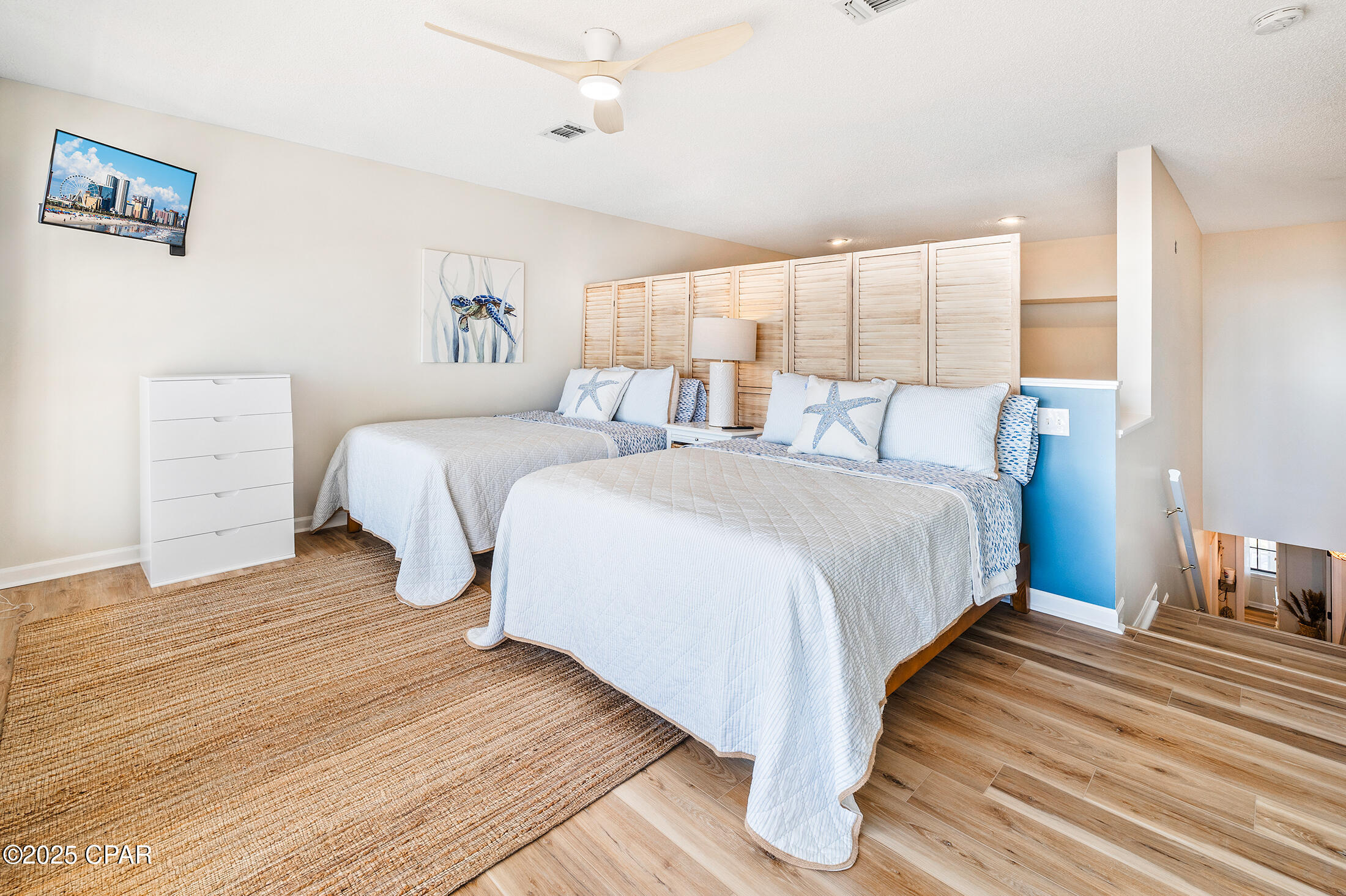 Image 18 For 17462 Front Beach Road 54301