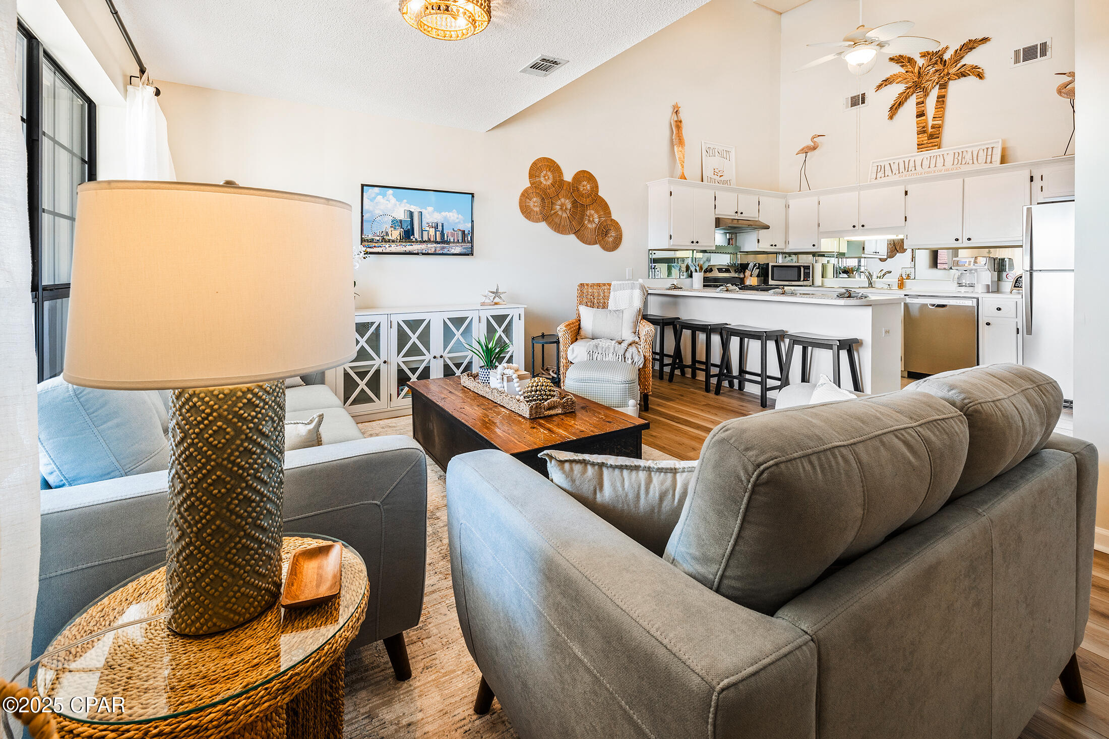 Image 5 For 17462 Front Beach Road 54301