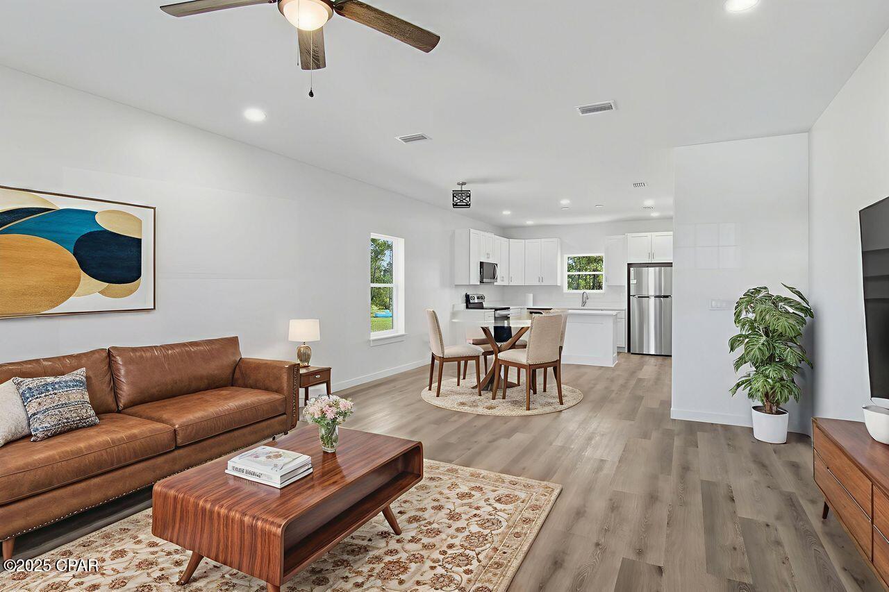 Nnb 09ecfxtp_94deoeyiwp88gwkikuzmwtvza1tork