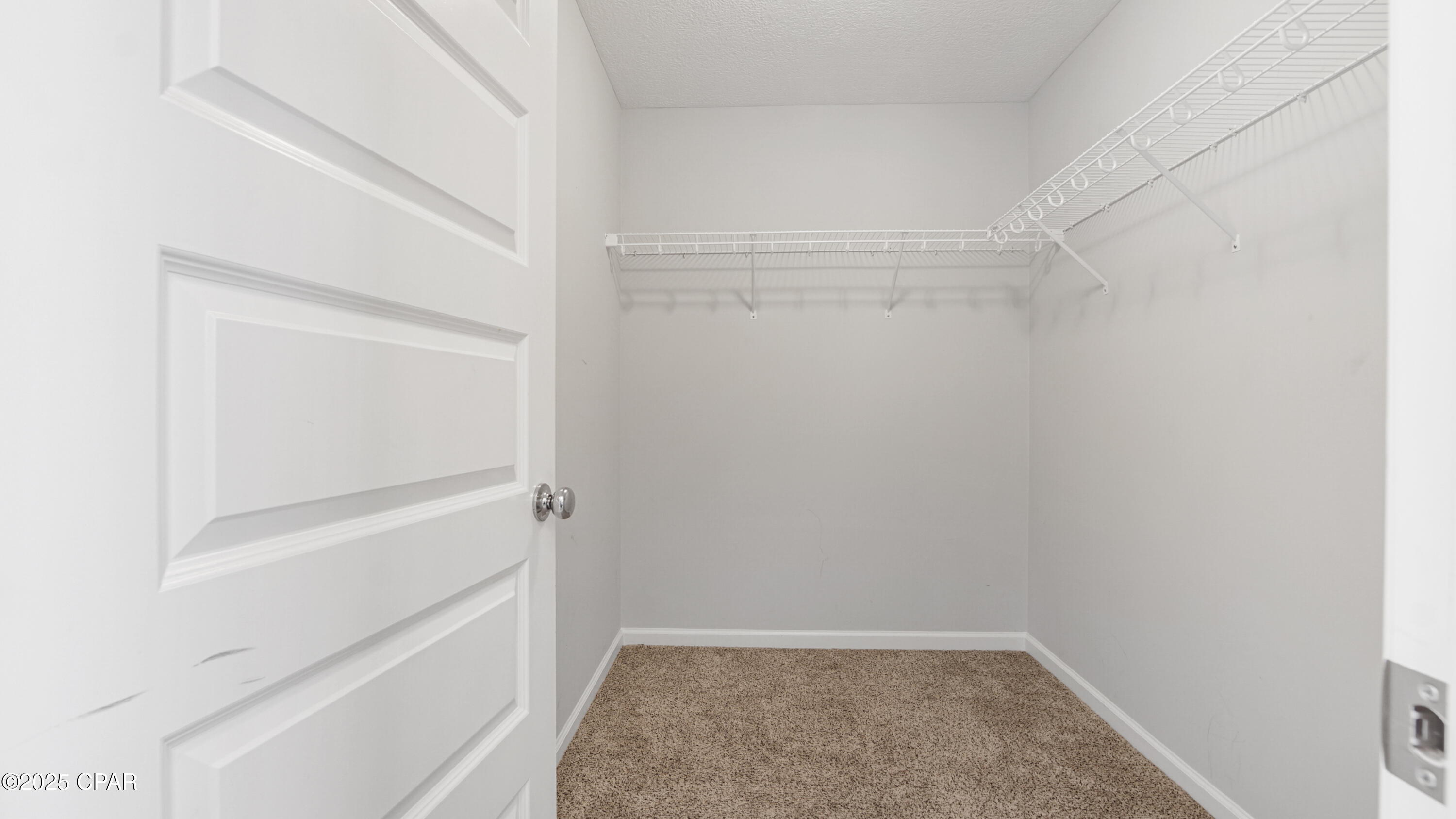 Oe1qqp2d1o_j3nigoxsrwcrauplsfnagfwk 7q9tpog