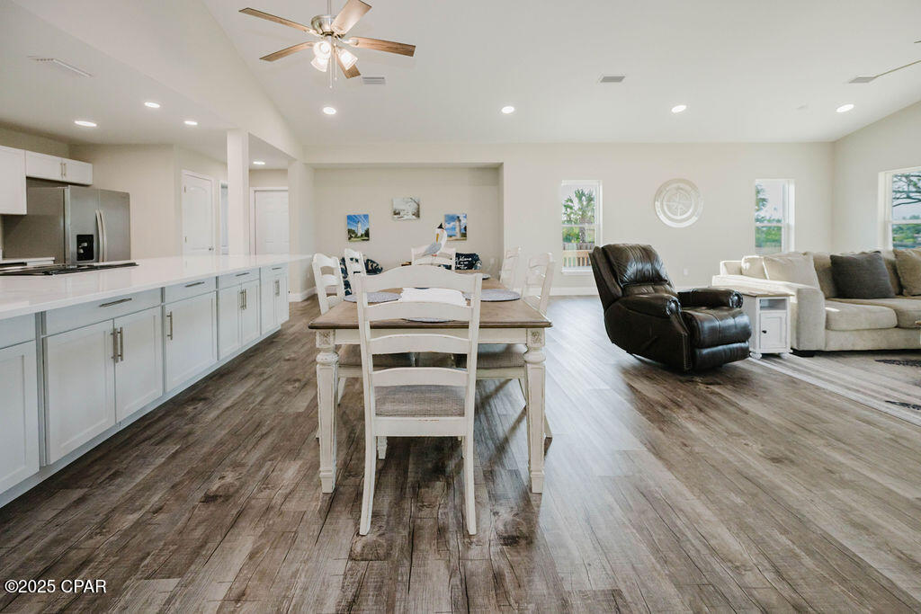 V2eh60qqja8yvw4gppt6vkjgxdkyh4faupm_eu9vpmq