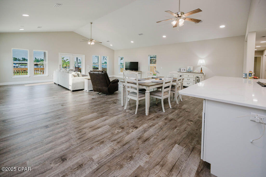 Au3plpyo4sme5ezf0mn4craqdlvtggjmtb5tul8jd I