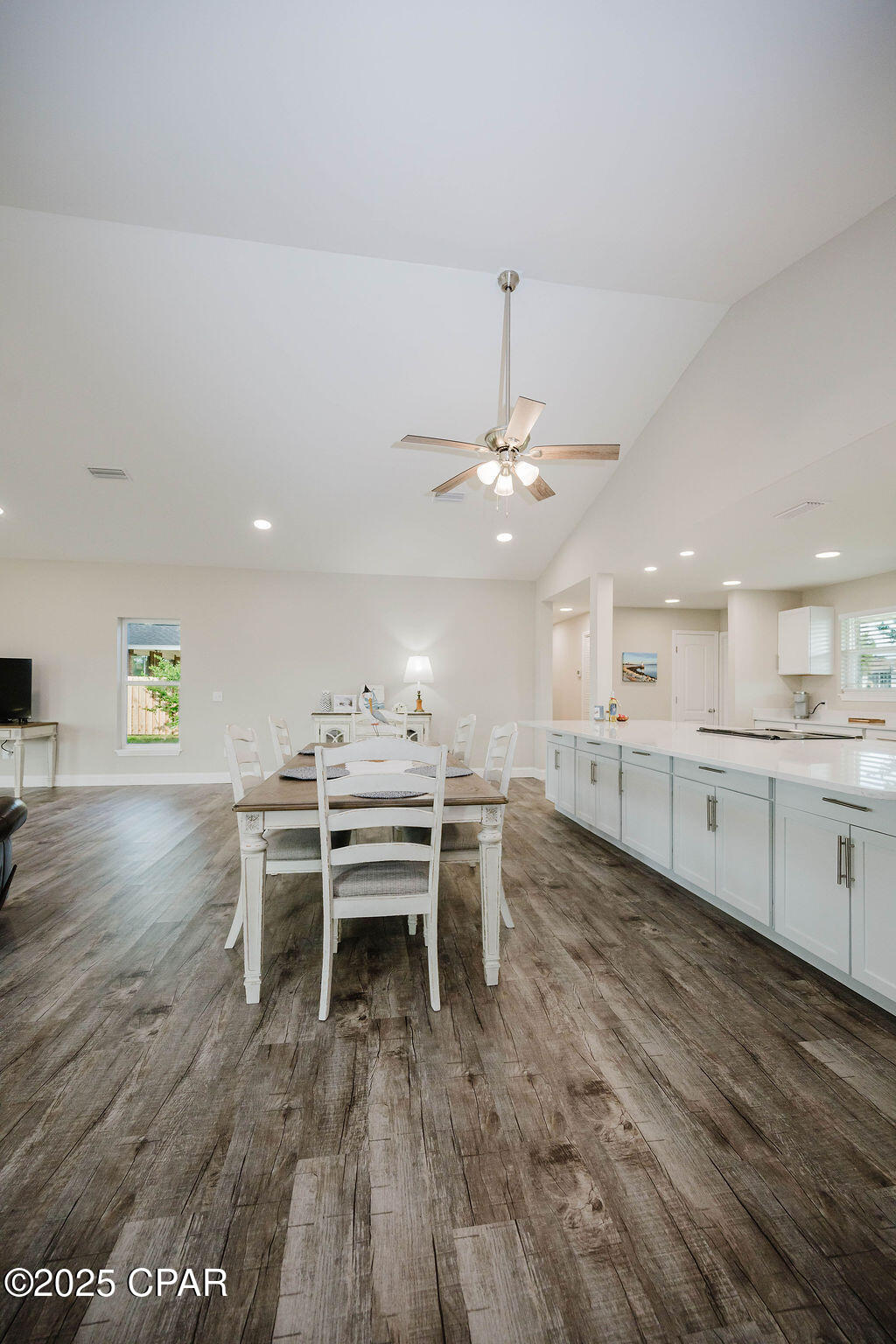 Bt6wc4g2ey2qiol_oxfk3v48wqfij L7cxbns9t118k