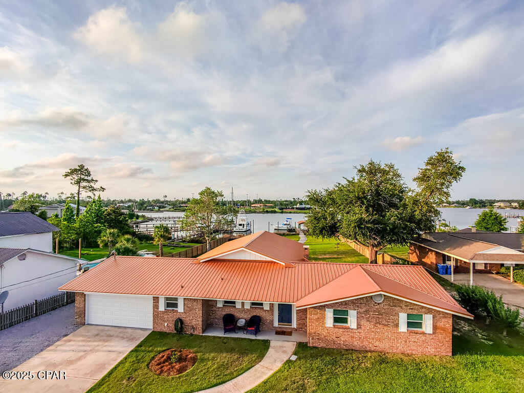 Bfdtr1mkurmfjx53lzfosha8oibojx0_vye92tupgcm