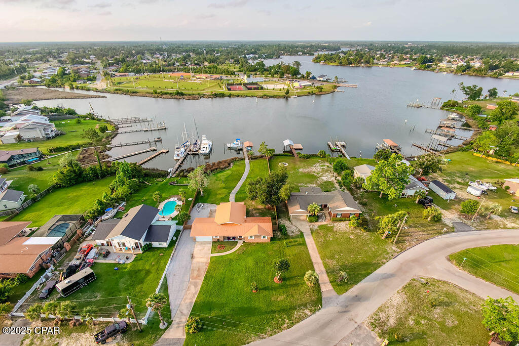 X0lmlehicmn2lxuegv_fvoi4zzvctghhudm0358e1ug