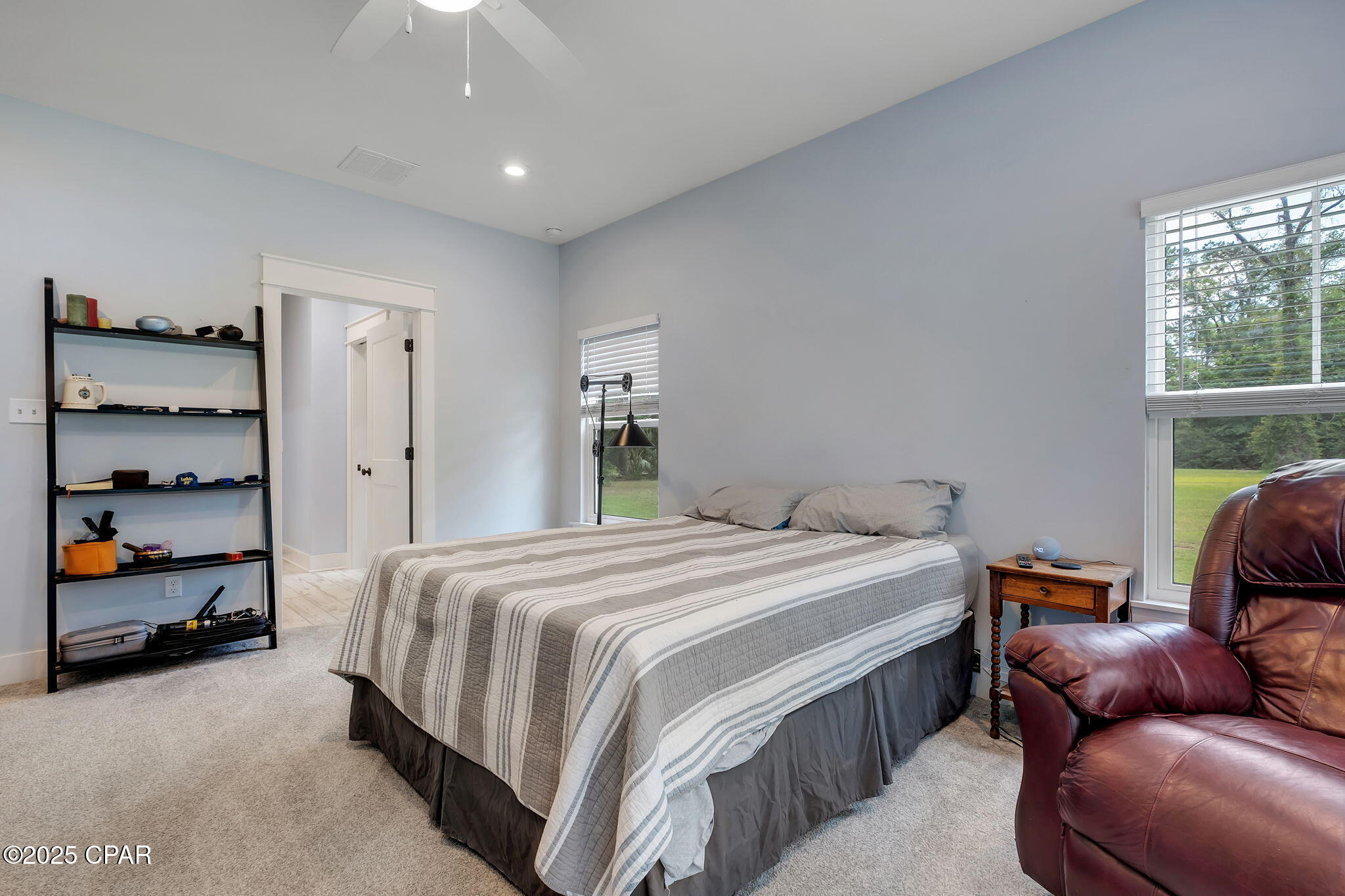 Image 32 For 25 Terrace Lane