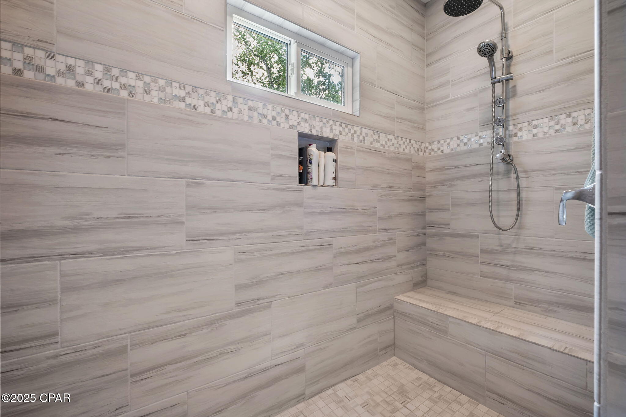 Image 33 For 25 Terrace Lane