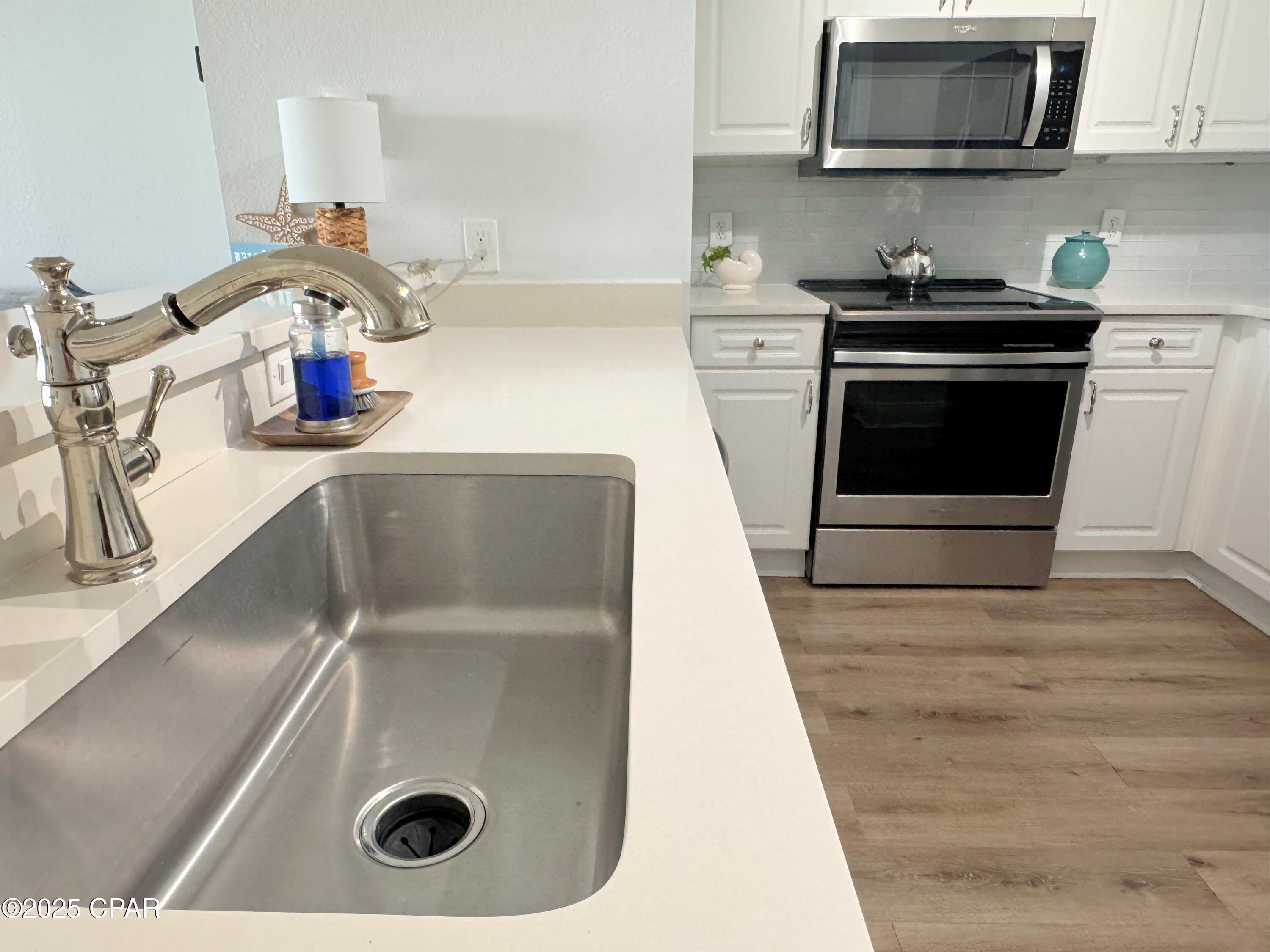 0mlkti97nb Tpoeofagf3c4dci1fxesoogla1se6izu