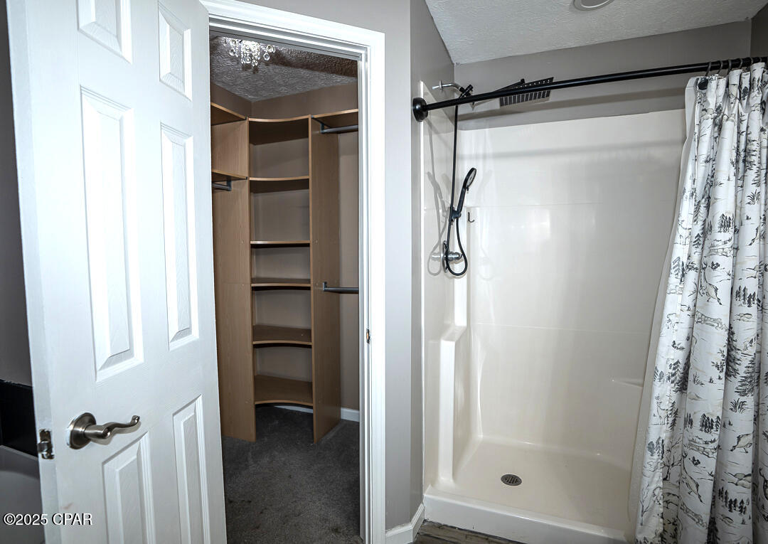 Image 18 For 351 Michele Drive