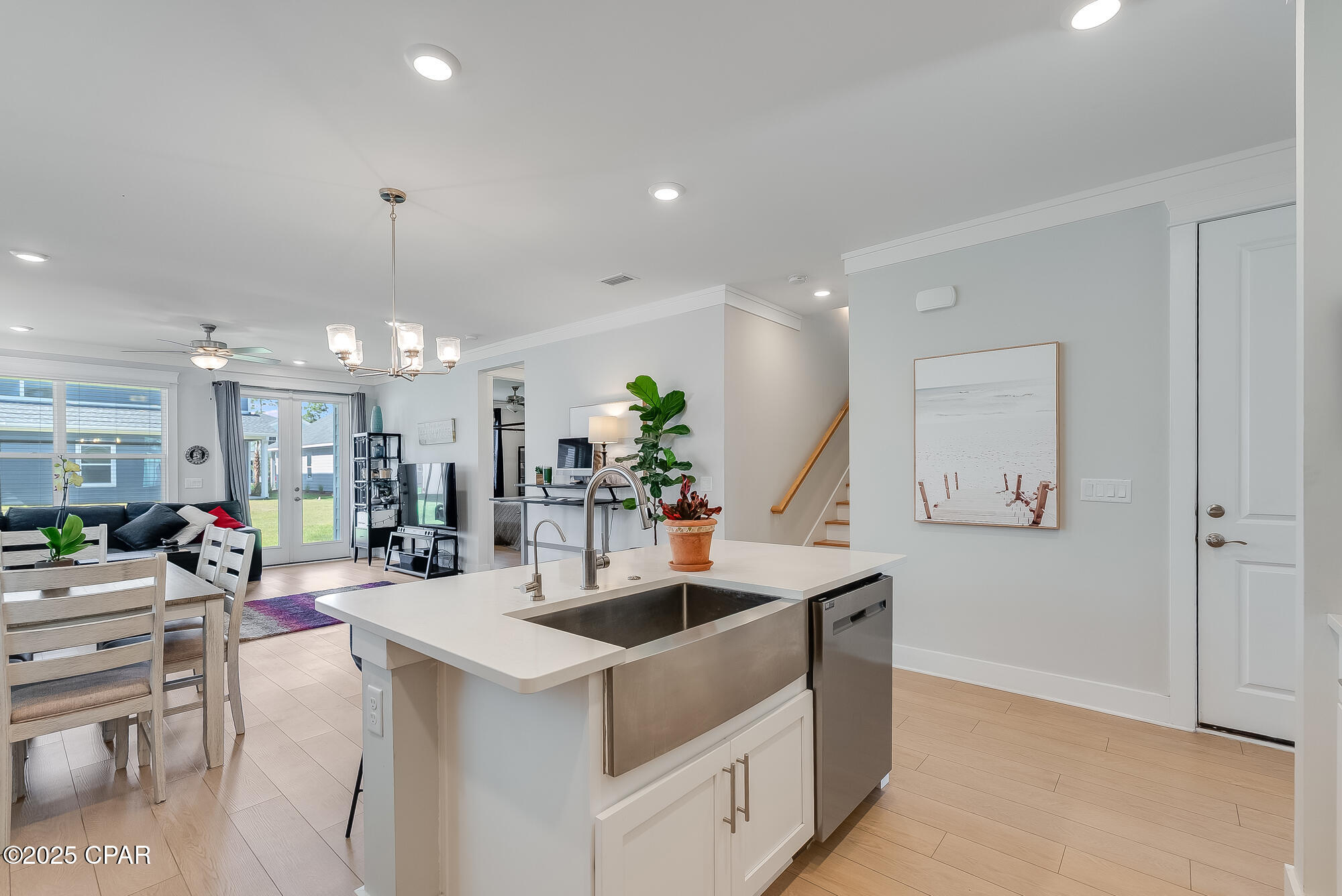 G49lmnafmelicdjd5pp2qjqzv5ixaema Uof0uyy Em