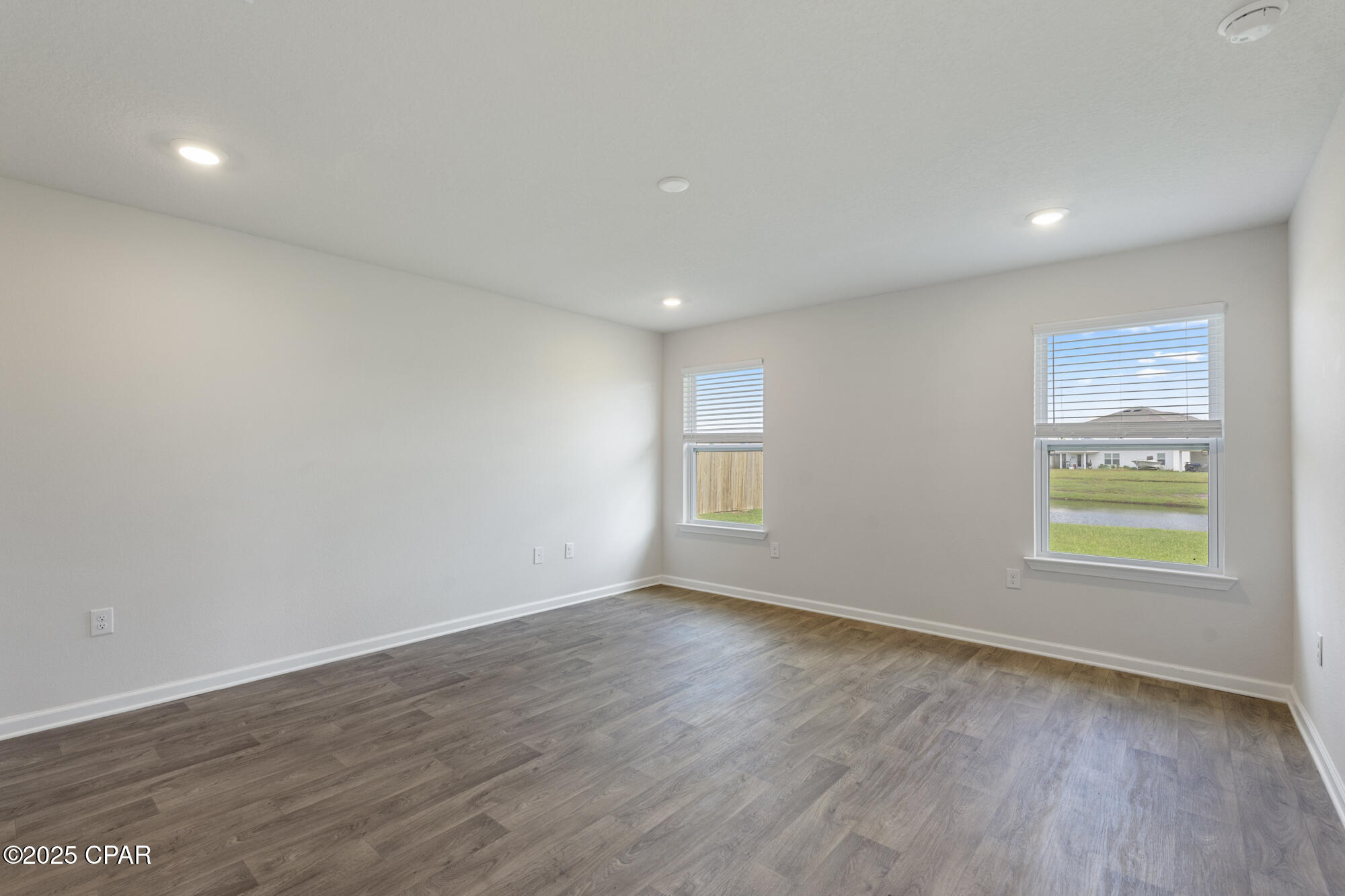 Hutxznmckdtza7vy3rguoyefrn 2l9mi0qfwz1n0xok