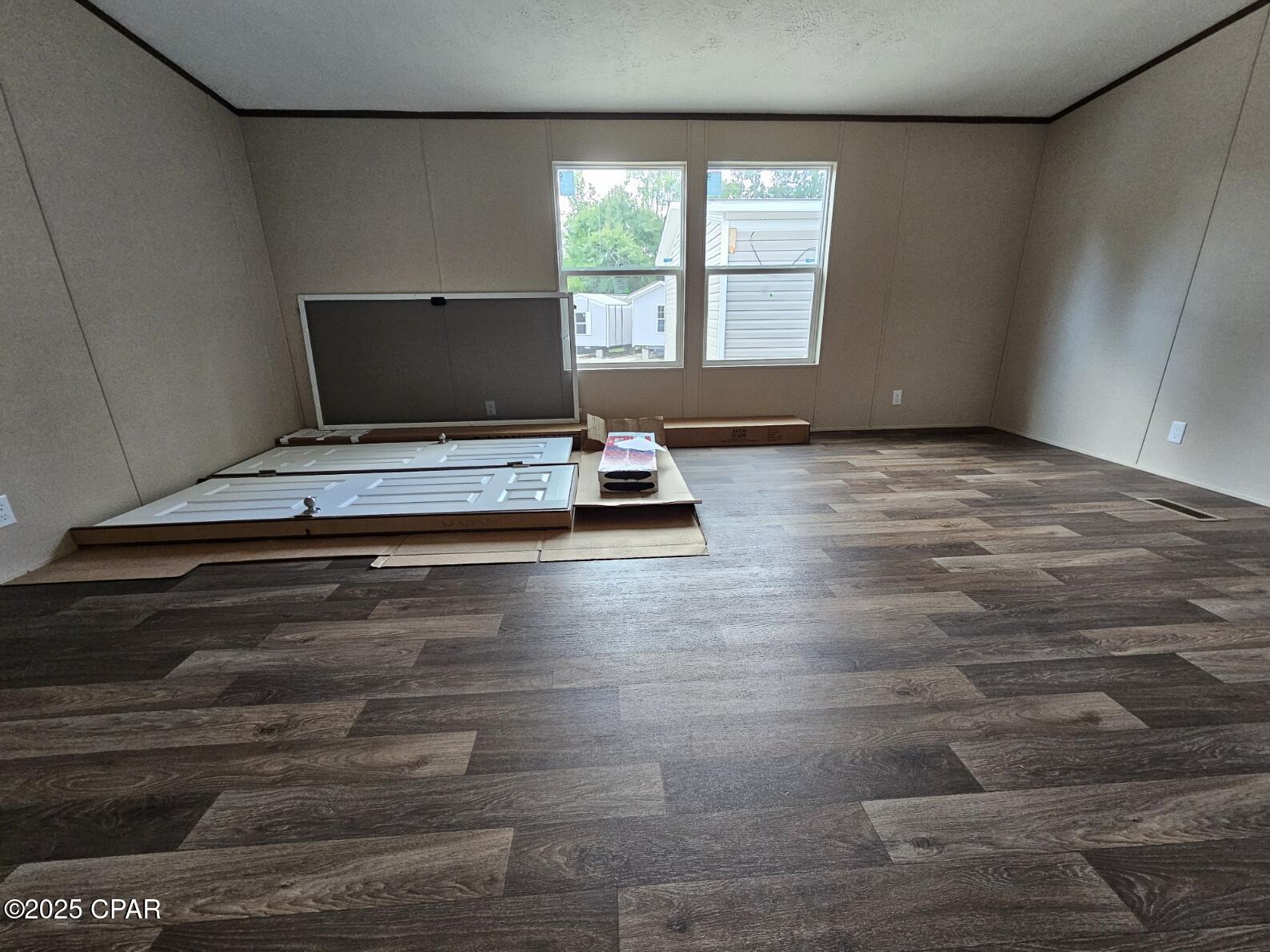 Eptqz9cywqcf_a Djxrycqxdbxilmv5 Butgwgk51ec