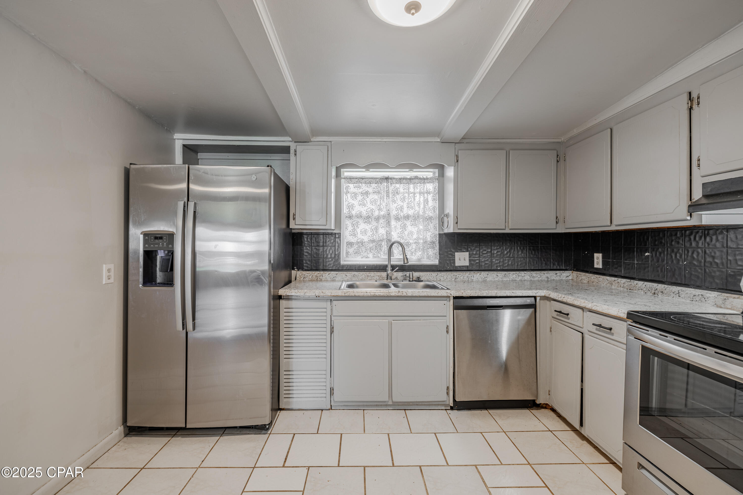 Image 16 For 208 Greenwood Drive
