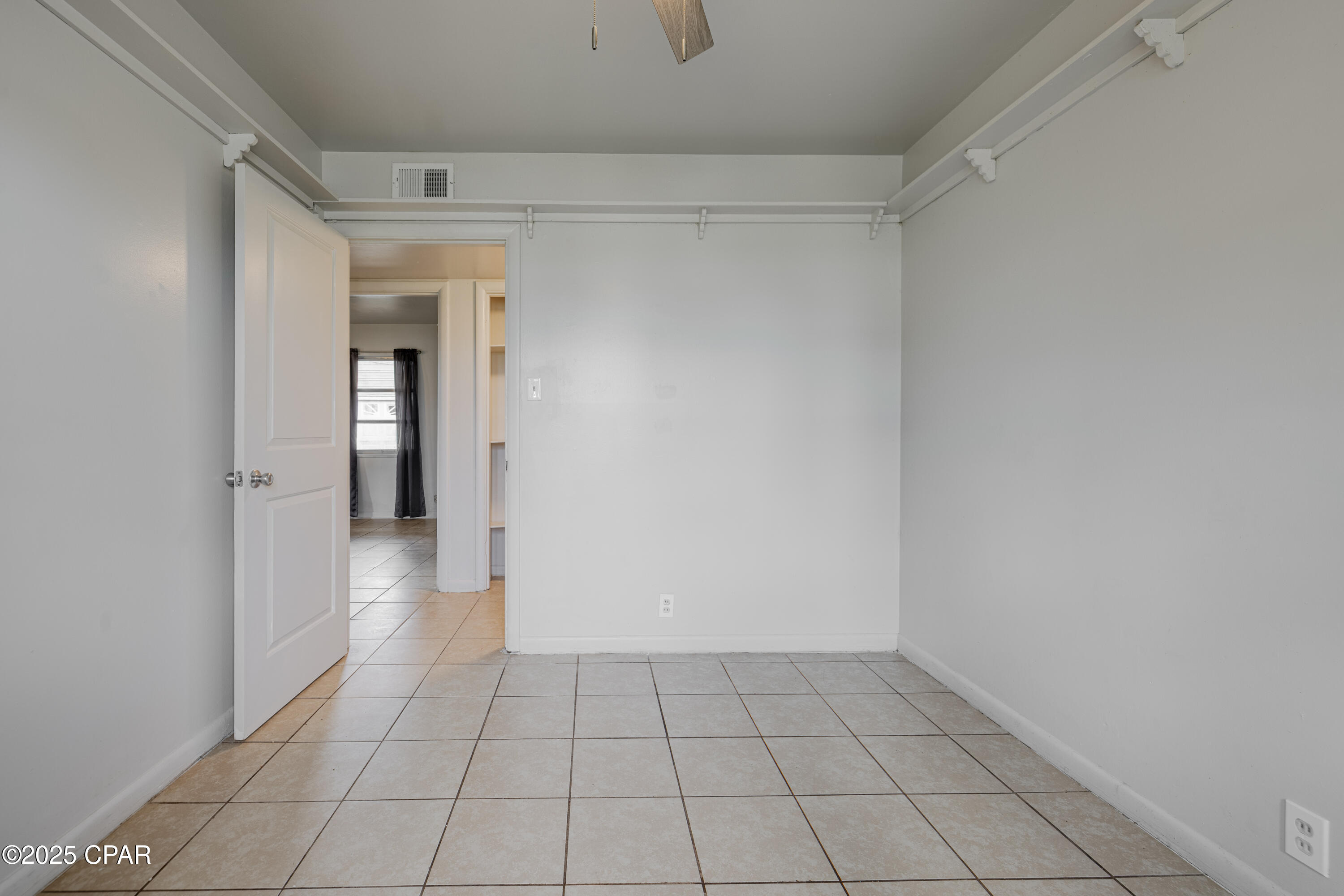 Image 21 For 208 Greenwood Drive